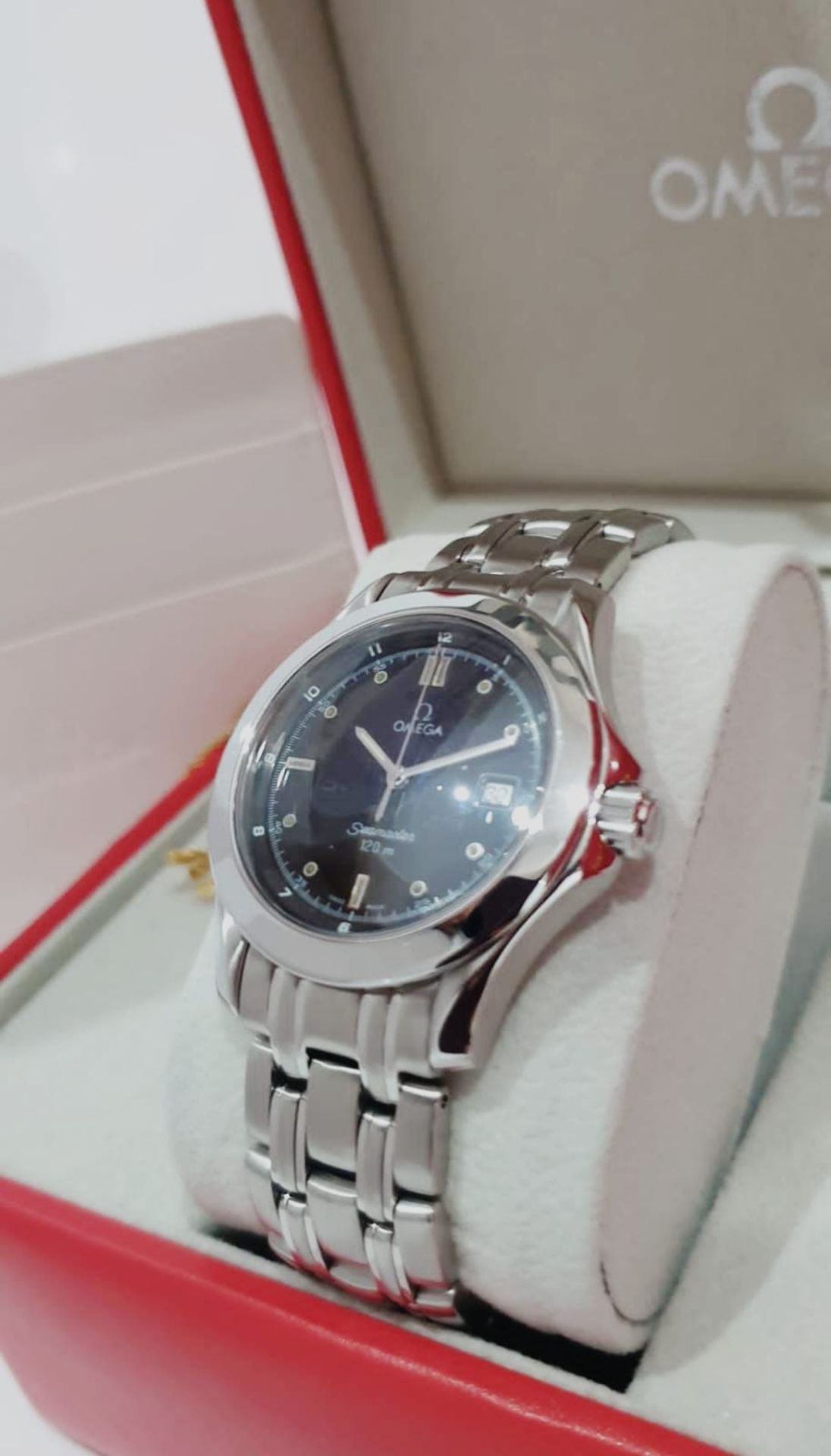 Omega Seamaster Professional 120m Black Dial Mens Watch *NO VAT* - Image 4 of 10