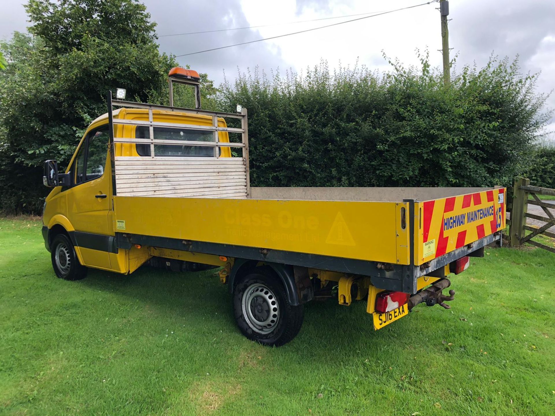 2016 MERCEDES-BENZ SPRINTER 313 YELLOW VAN, 2.2 DIESEL ENGINE, 195,867 MILES WITH FSH *PLUS VAT* - Image 4 of 14