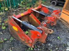 WYLIE HYDRAULIC 6ft SHEAR GRAB, PIN AND CONE HEADSTOCK, HYDRAULIC DRIVEN *PLUS VAT*