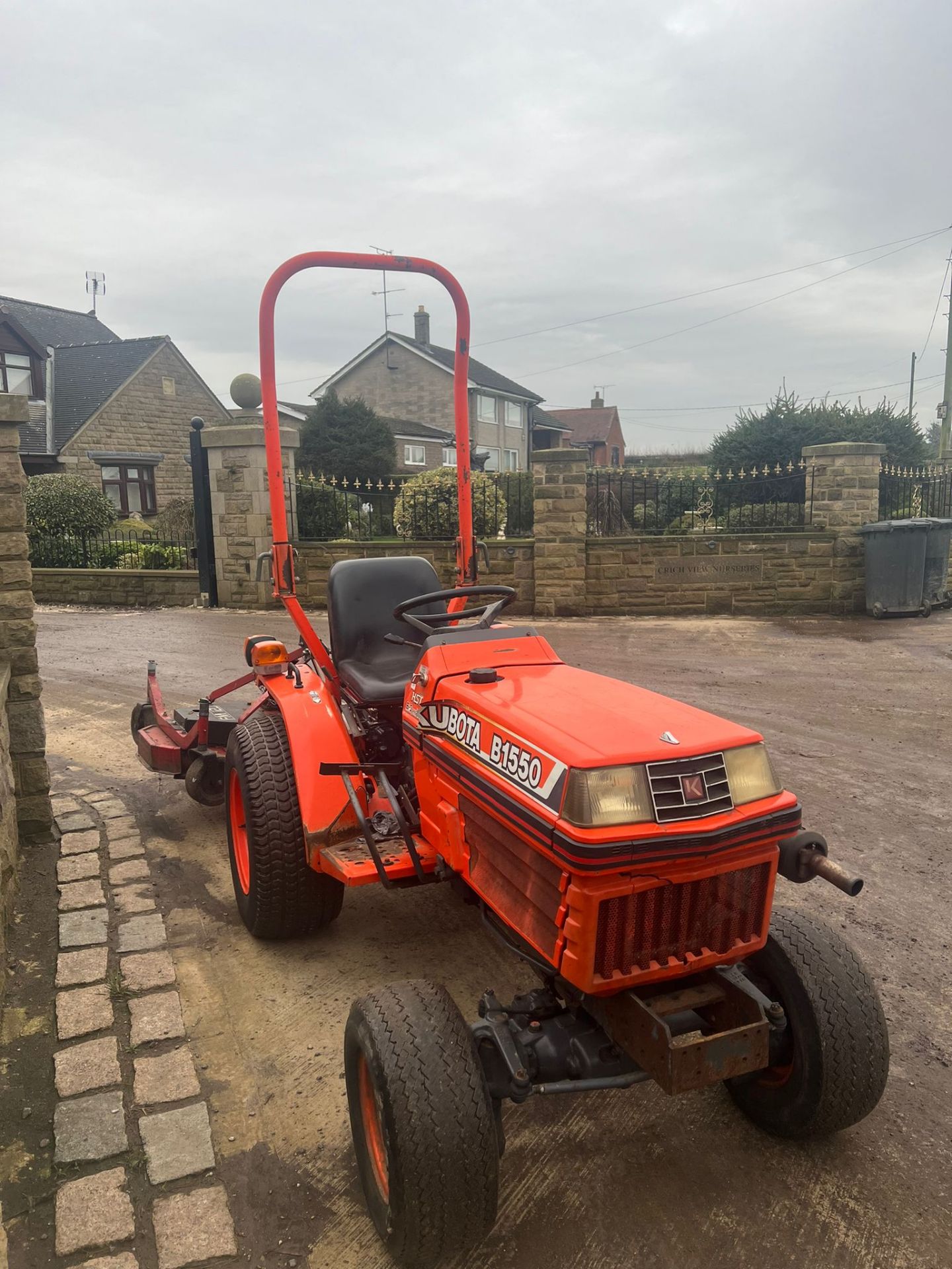 KUBOTA B1550 COMPACT TRACTOR WITH FINISHING TOPPER, RUNS WORKS AND CUTS *PLUS VAT* - Image 4 of 8
