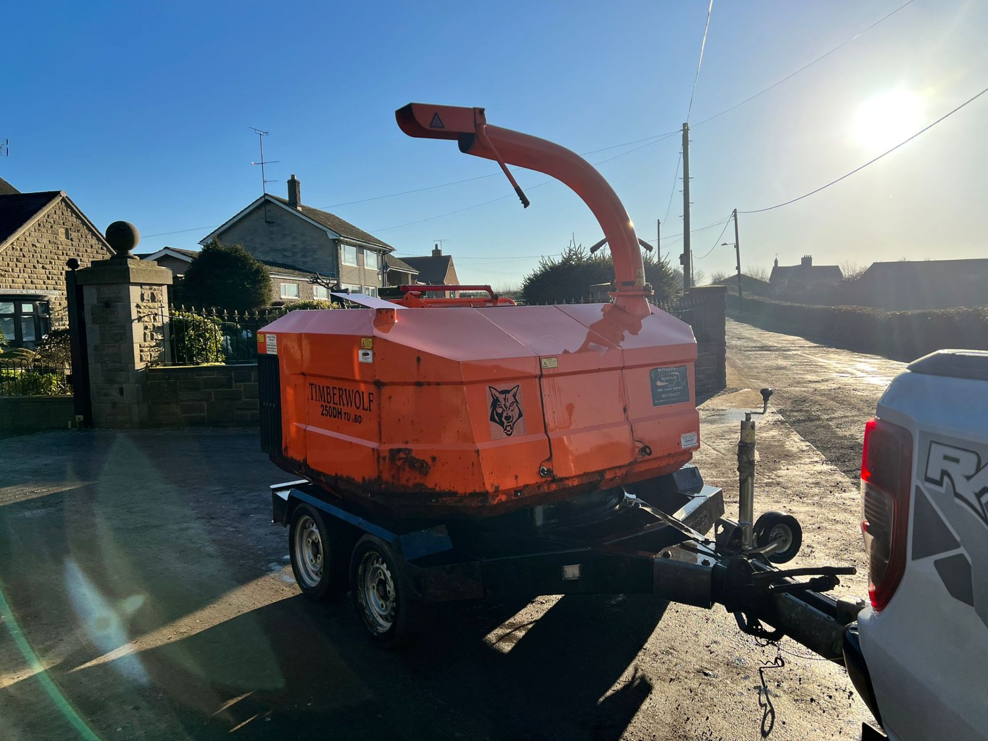 2010 TIMBERWOLF 250DH TURBO TURNTABLE TWIN AXLE WOOD CHIPPER, SHOWING A LOW 1462 HOURS *PLUS VAT* - Image 4 of 16