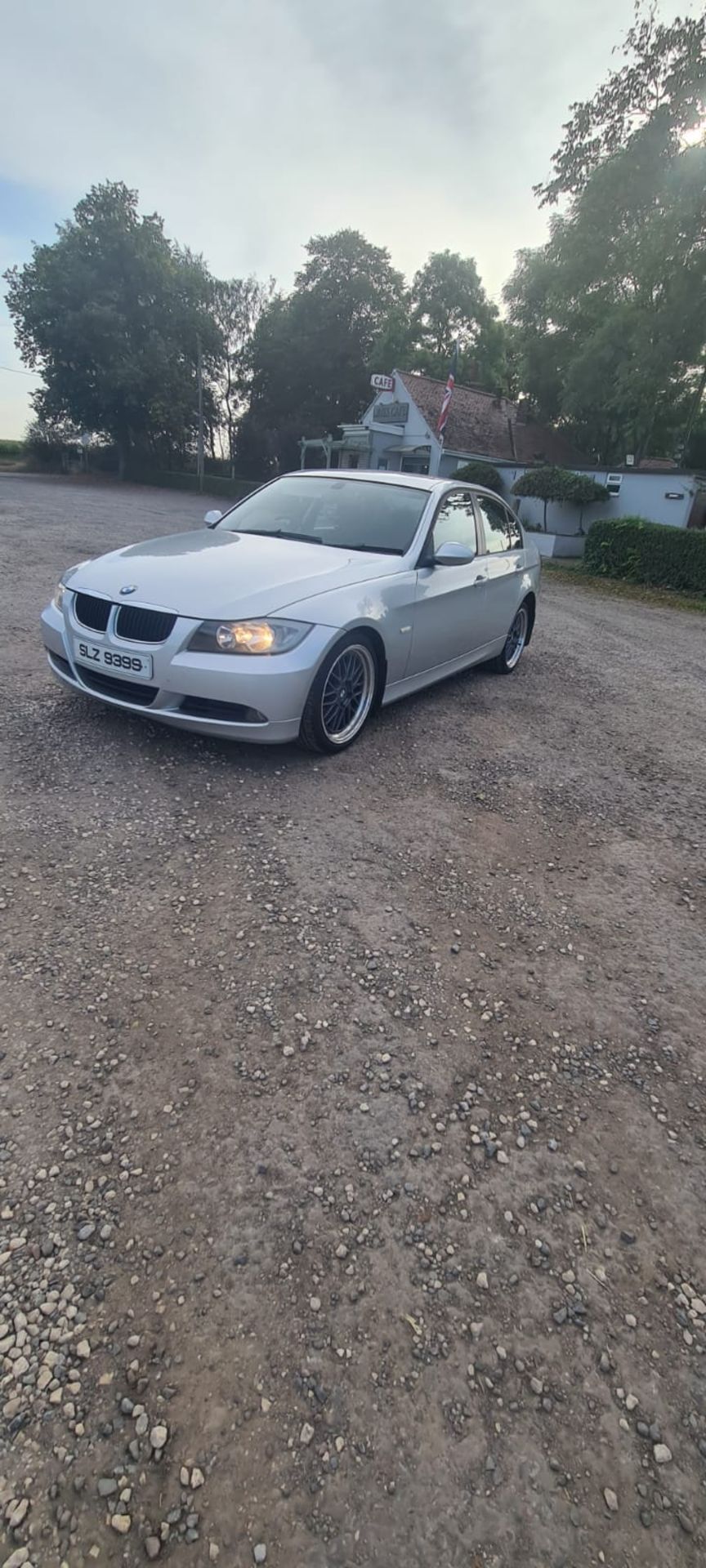 2006 BMW 320D SE SILVER SALOON, 2.0 DIESEL ENGINE, SHOWING 181,702 MILES *NO VAT* - Image 2 of 11