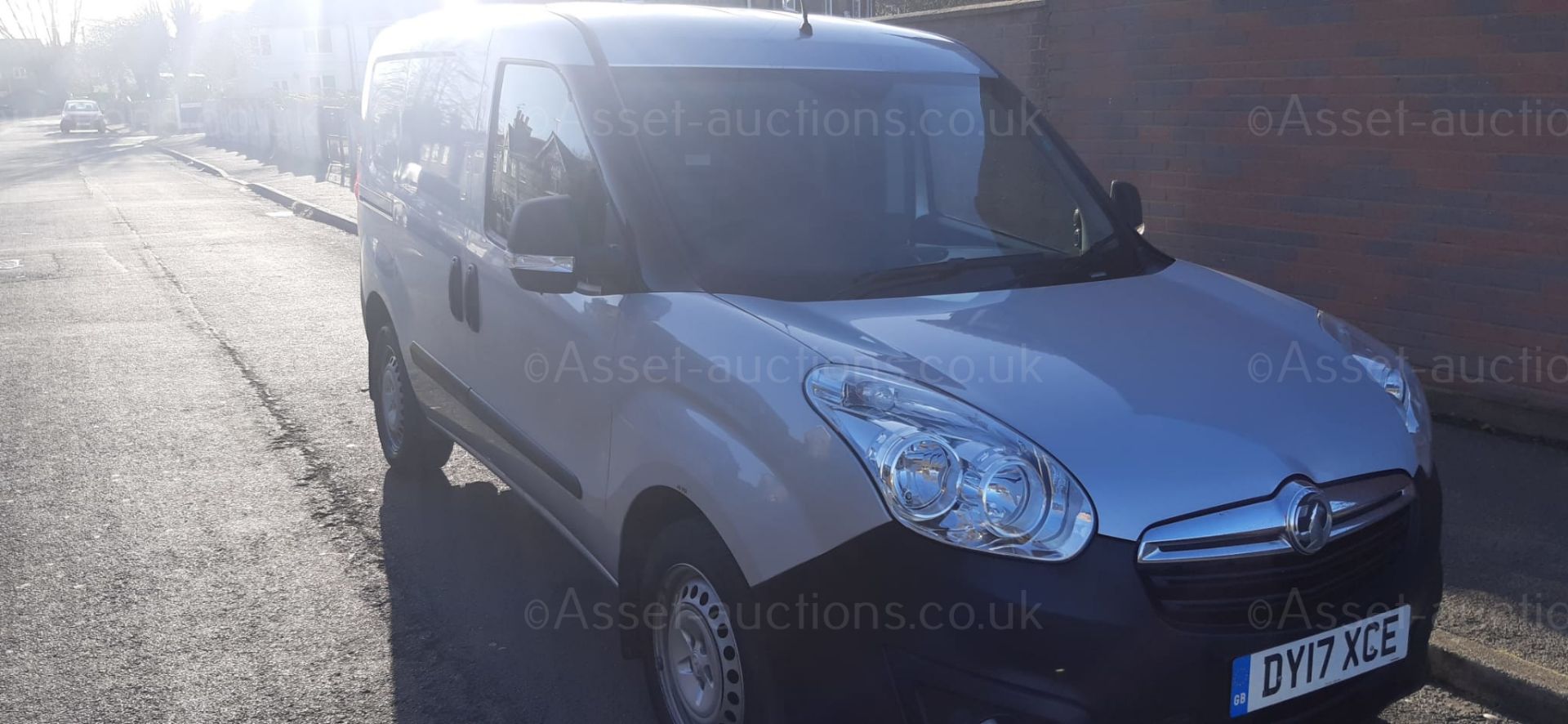 2017 VAUXHALL COMBO 2300 CDTI ECOFLEX S/S SILVER PANEL VAN, 102K MILES *PLUS VAT* - Image 5 of 12