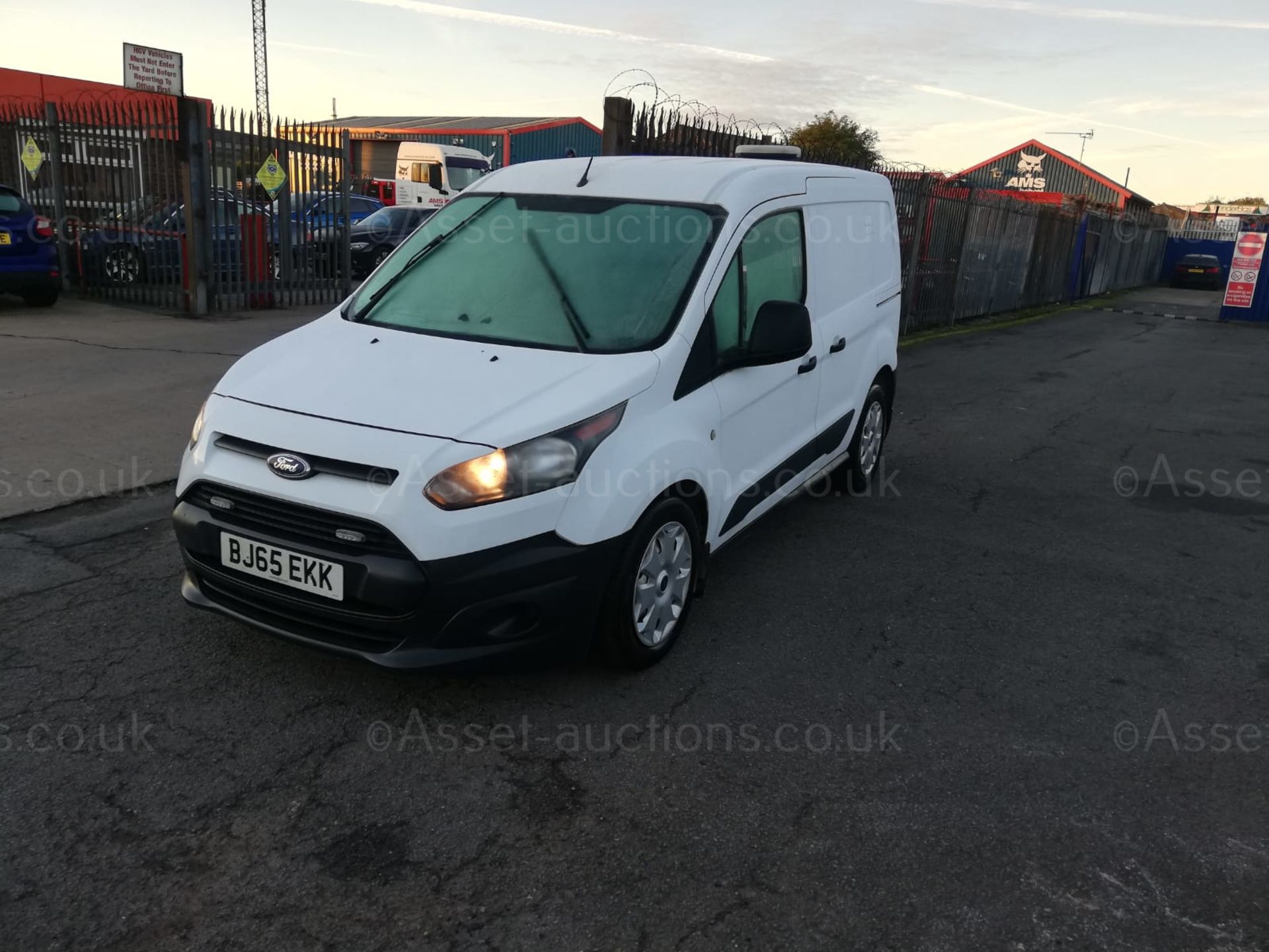 2015/65 FORD TRANSIT CONNECT 200 ECONETIC WHITE PANEL VAN, 132K MILES, 1.5 DIESEL *PLUS VAT*