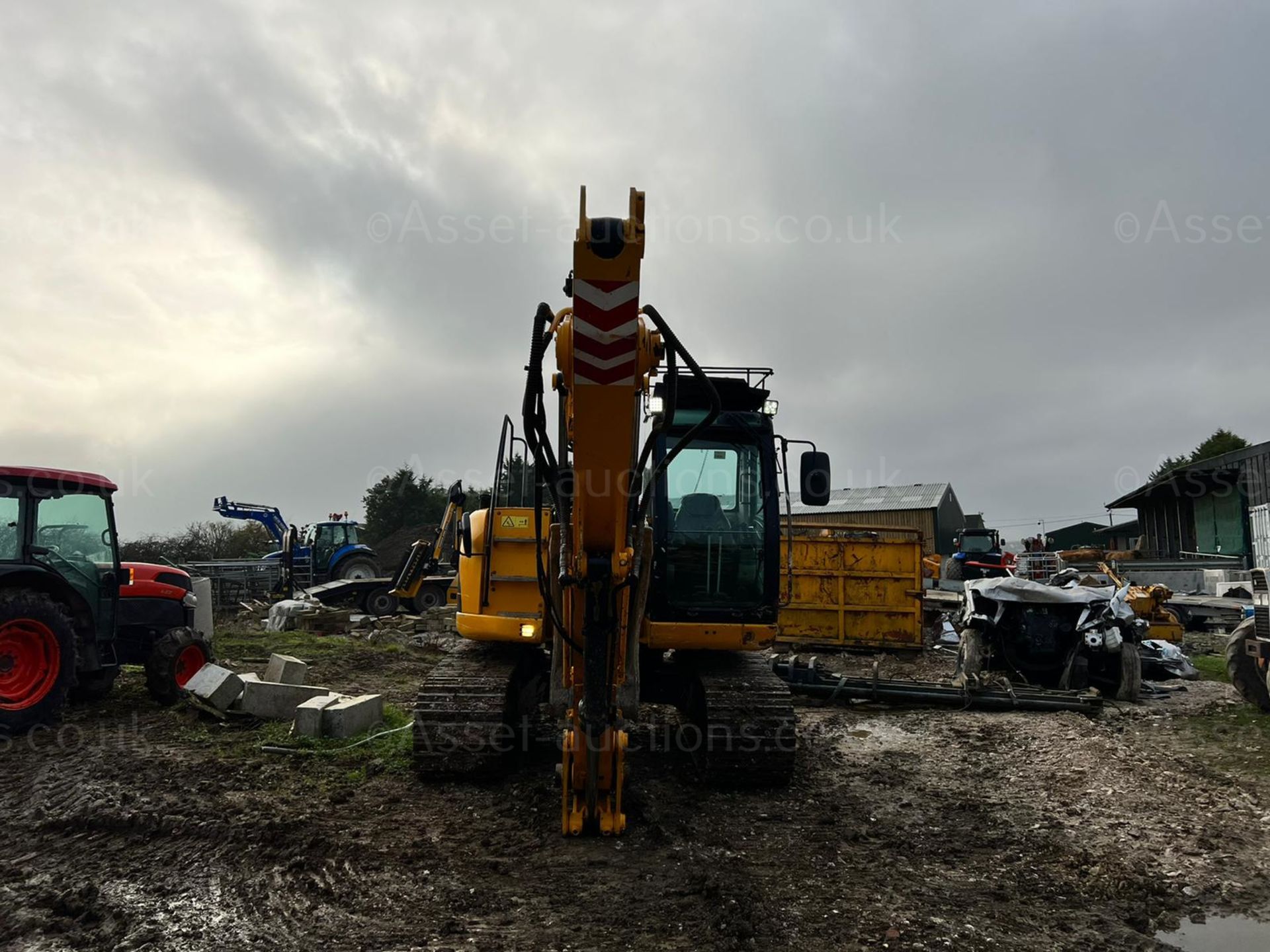 2008 JCB JZ140LC 15 TON STEEL TRACKED EXCAVATOR, RUNS DRIVES AND DIGS, SHOWING 9815 HOURS *PLUS VAT* - Image 6 of 30
