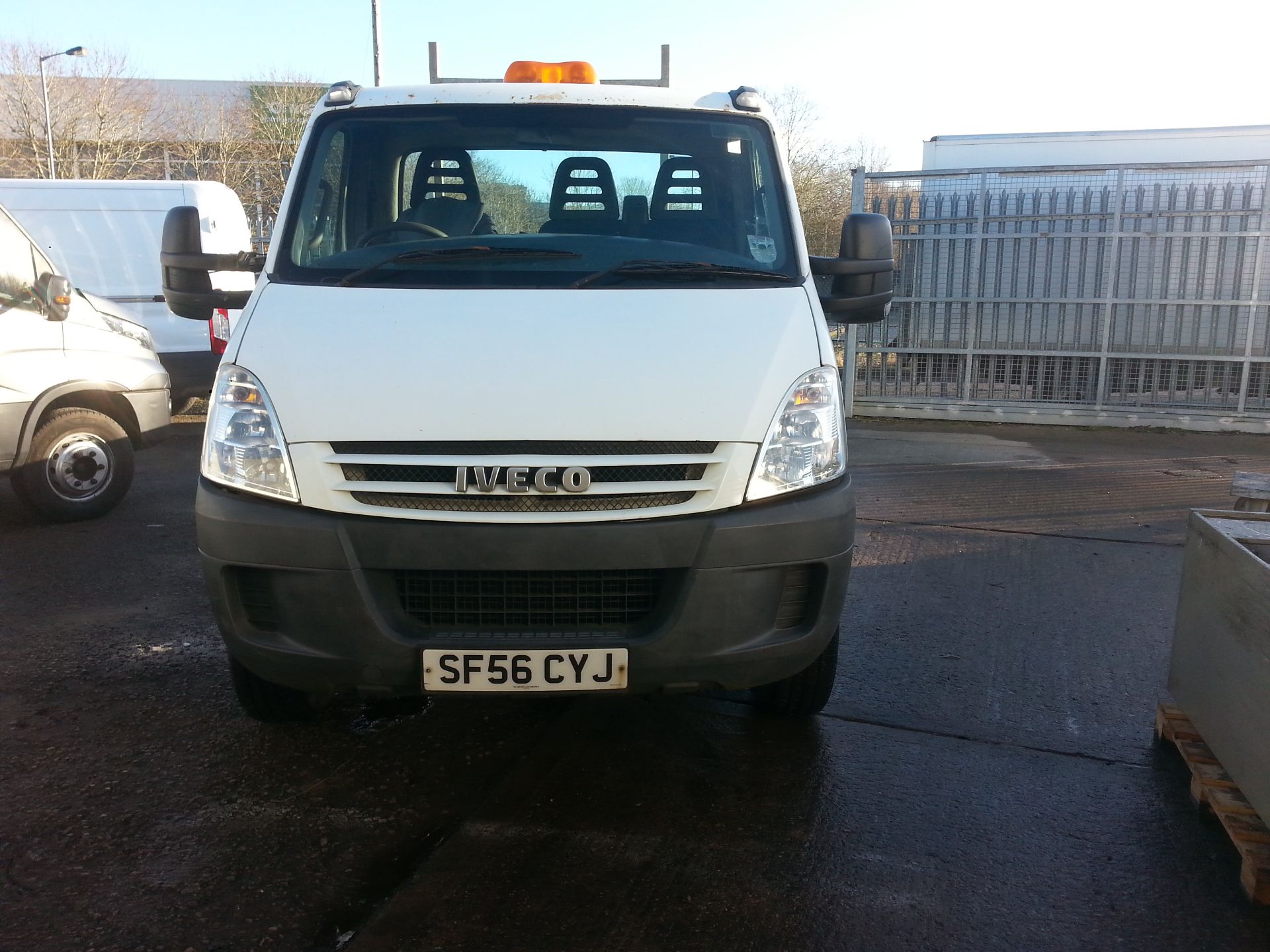 2006/56 IVECO DAILY 65C18 RECOVERY TRUCK, 6.5TON, 3.0 DIESEL ENGINE, 140,459 WARRANTED MILES - Image 2 of 8