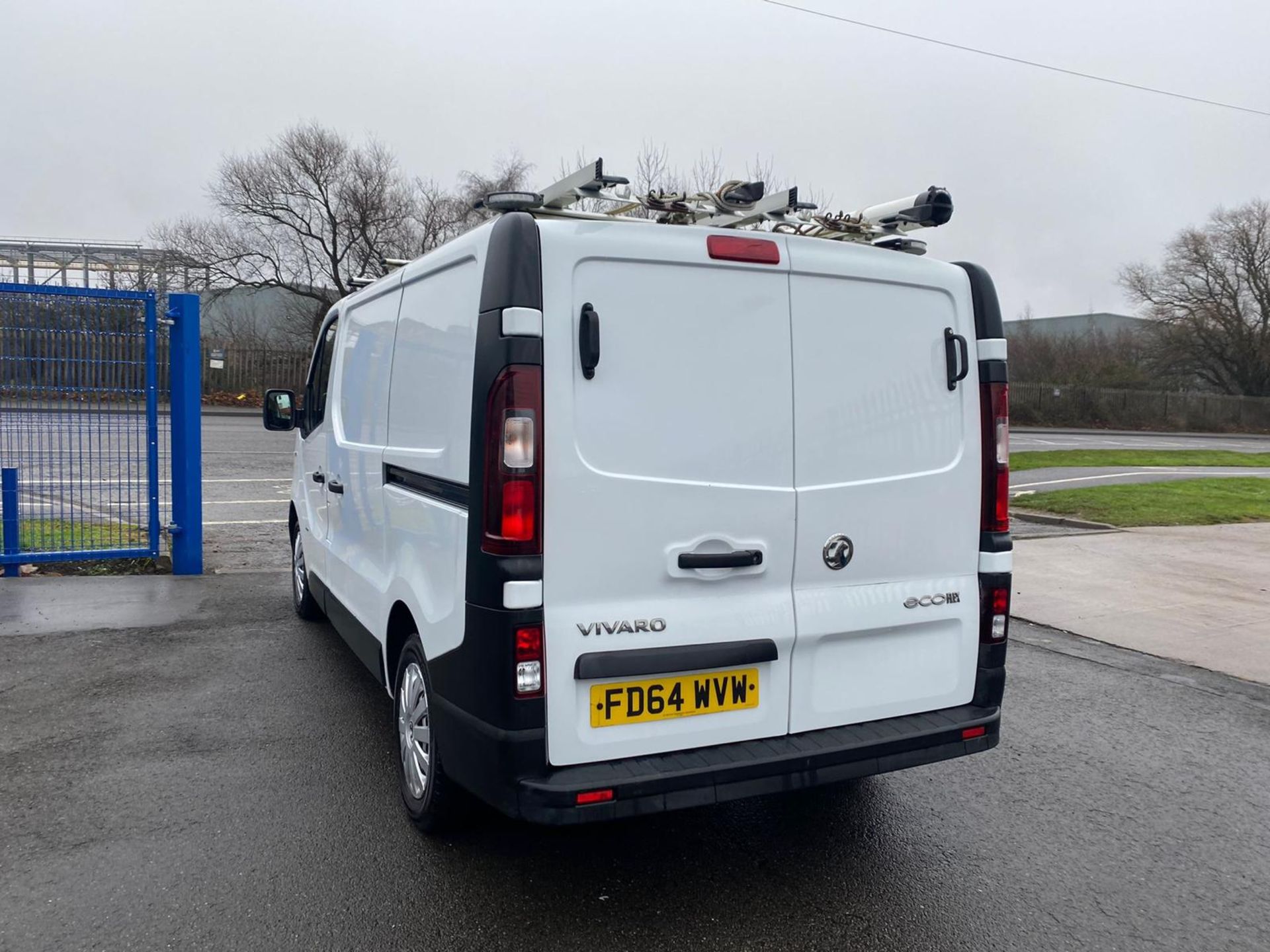 2014/64 VAUXHALL VIVARO 2900 CDTI ECOFLEX WHITE PANEL VAN, 96K MILES WITH FSH *PLUS VAT* - Image 4 of 9