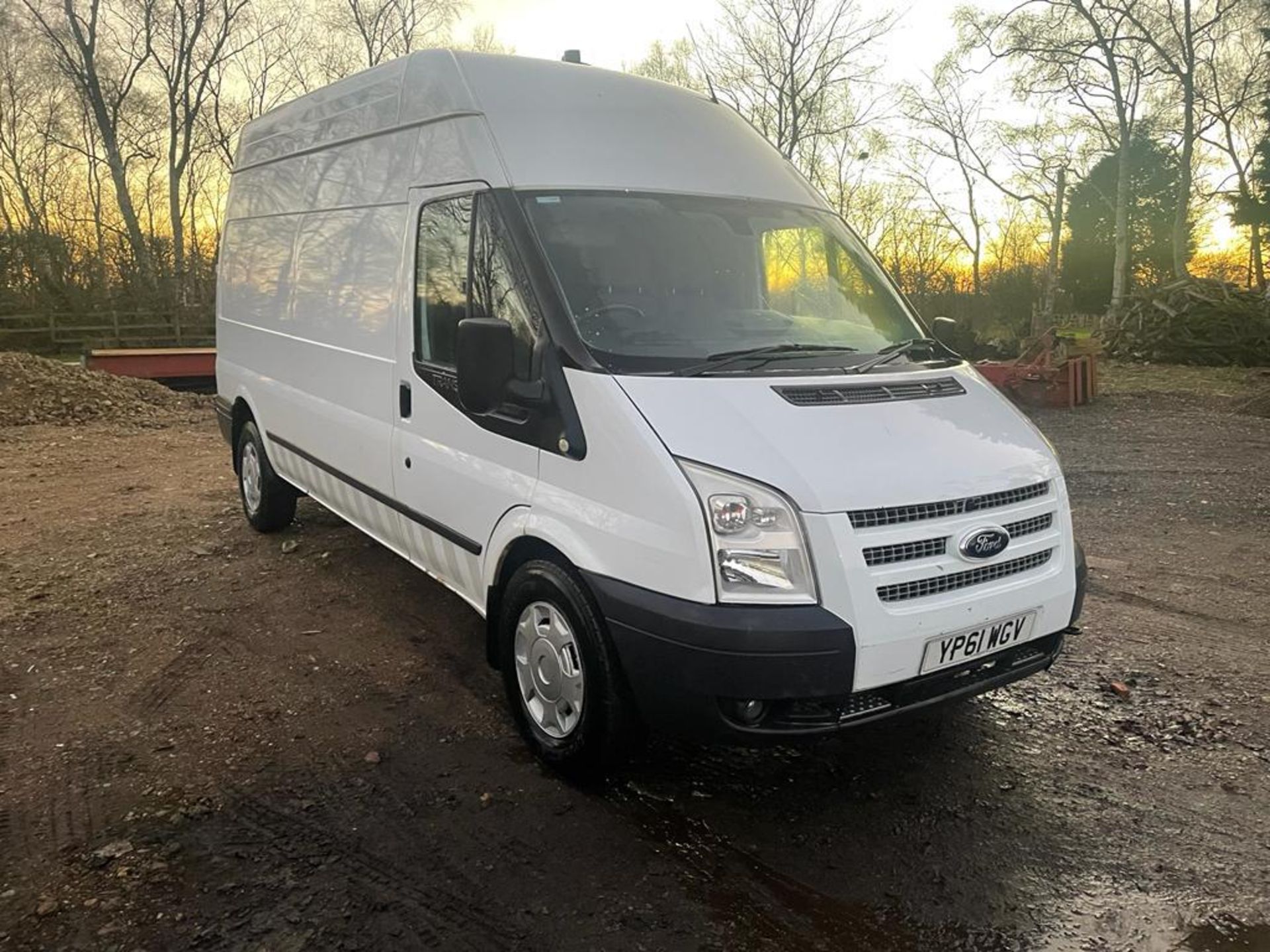 2011/61 FORD TRANSIT 125 T350 TREND FWD LWB HIGH TOP PANEL VAN, 92K MILES, REAR HIAB CRANE FITTED