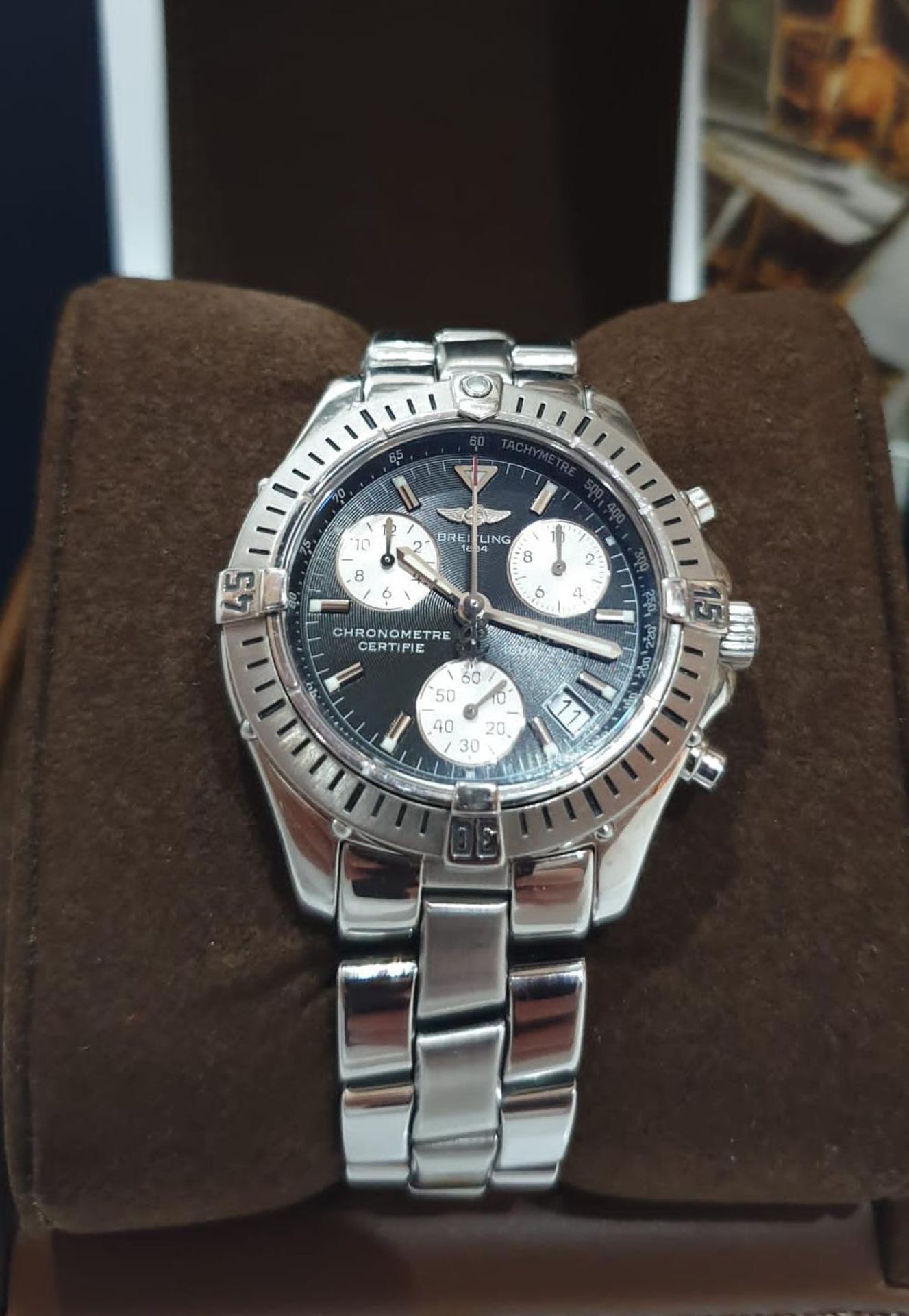 BREITLING CHRONOGRAPH MENS SWISS WATCH *NO VAT* - Image 3 of 10