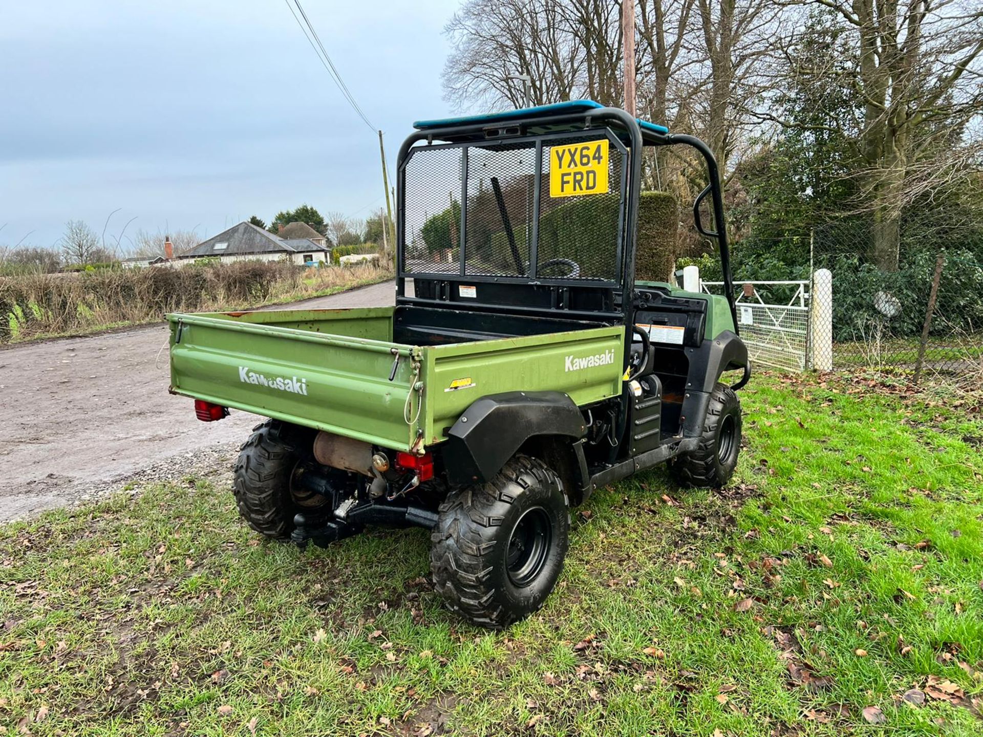 2014/64 KAWASAKI MULE 4010 4WD BUGGI, RUNS AND DRIVES, SHOWING A LOW 2978 HOURS *PLUS VAT* - Image 8 of 14