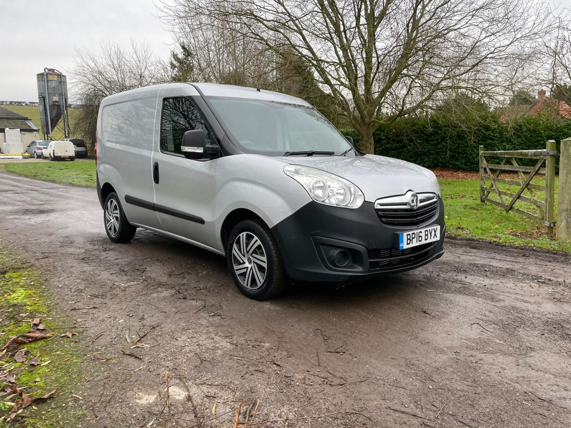 2016 VAUXHALL COMBO 2000 L1H1 CDTI SS E-FLEX SILVER PANEL VAN, 105,312 MILES *PLUS VAT*