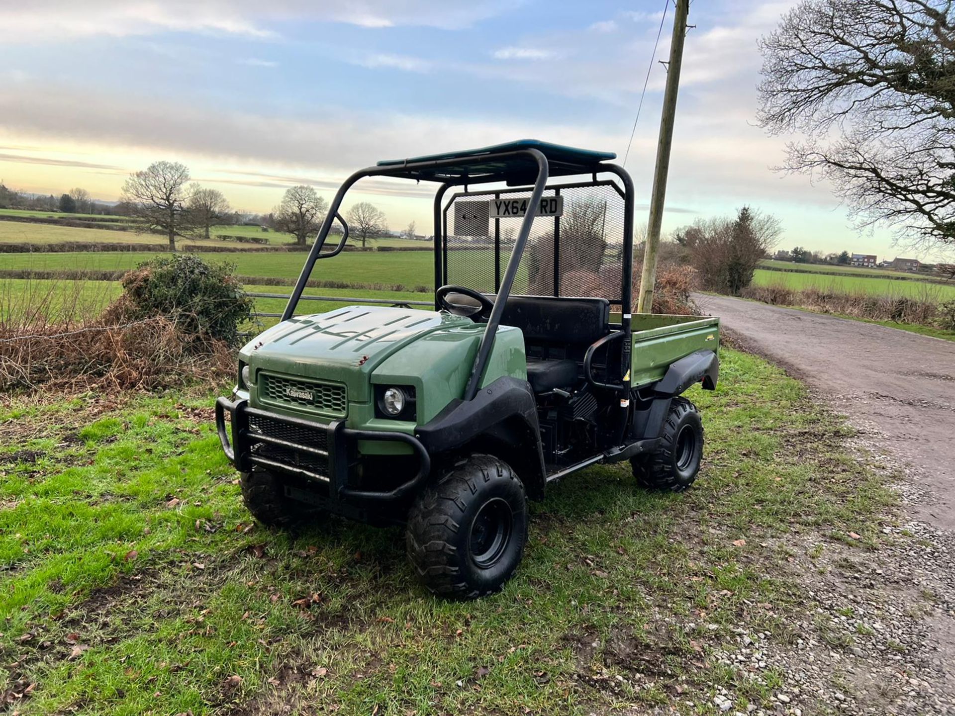 2014/64 KAWASAKI MULE 4010 4WD BUGGI, RUNS AND DRIVES, SHOWING A LOW 2978 HOURS *PLUS VAT* - Image 3 of 14