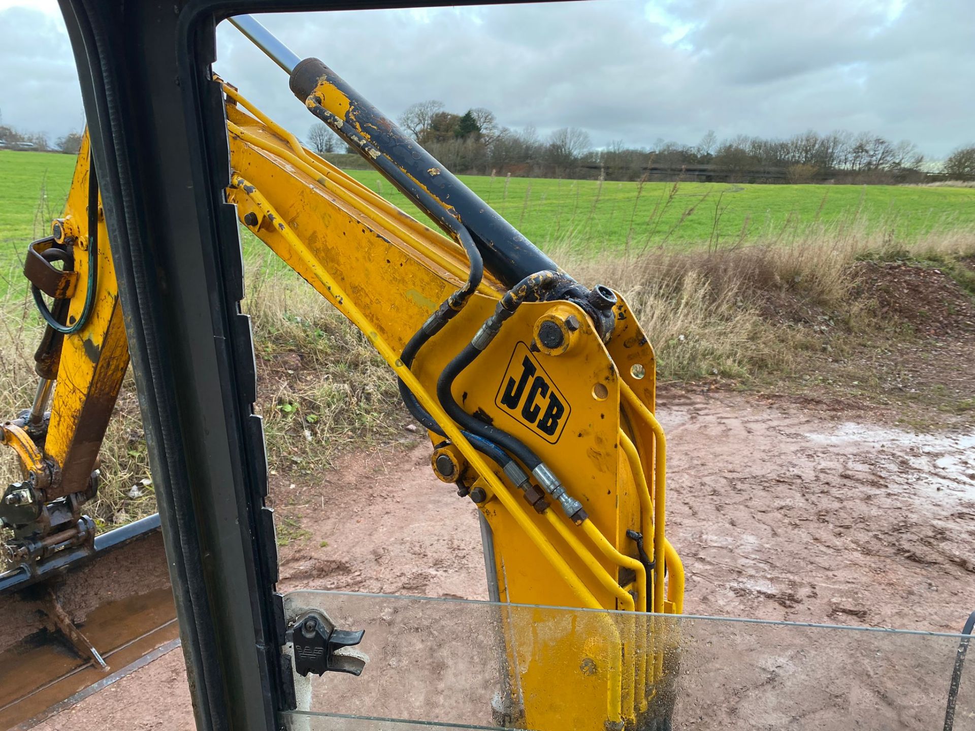 1997 JCB 801.5 POWER PLUS RUBBER TRACKED EXCAVATOR / DIGGER (P744 MVR) *PLUS VAT* - Image 9 of 18