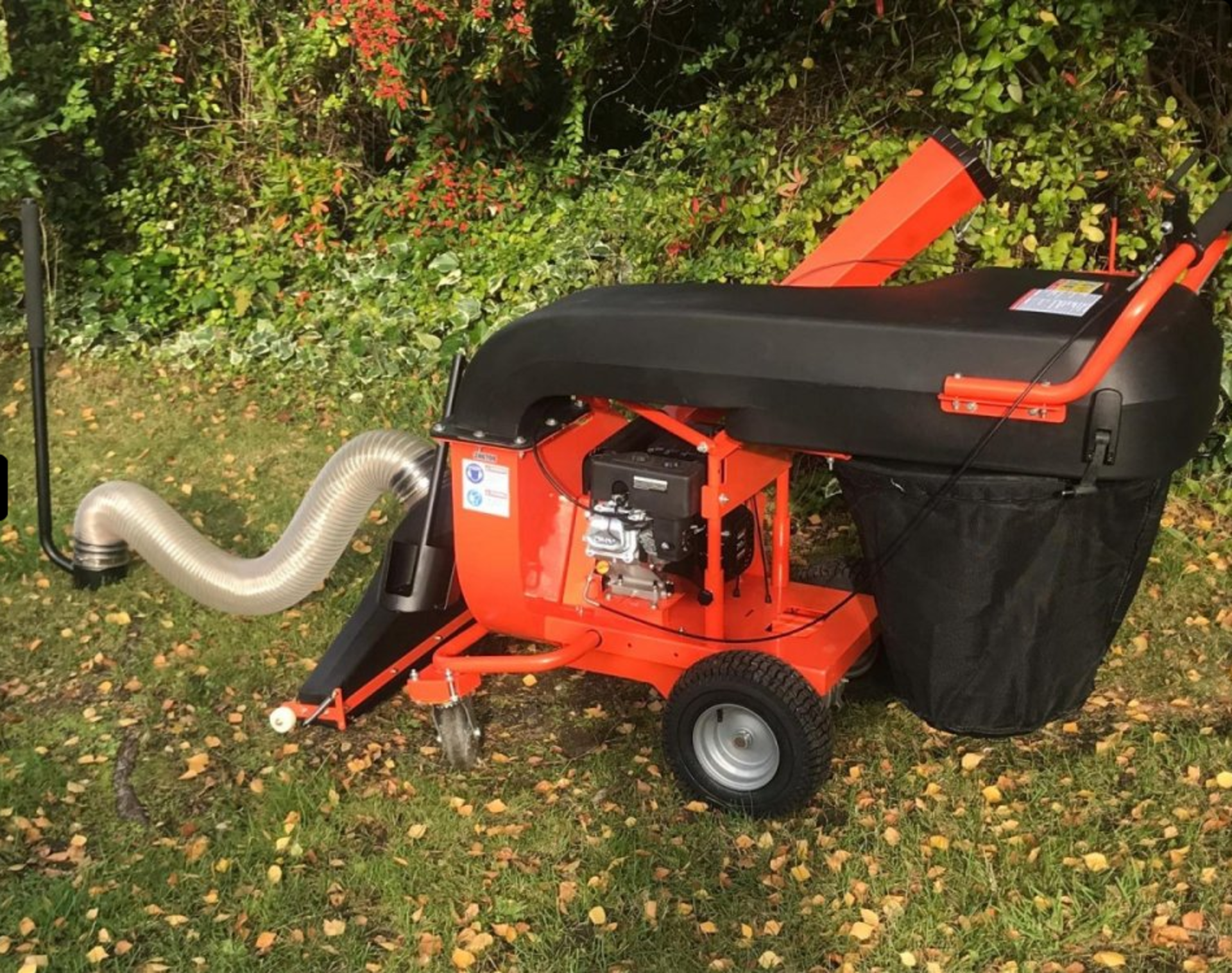 FST FEIDER FAST200T 2-SPEED INDUSTRIAL-DUTY LEAF & LITTER VACUUM (HARD SURFACE) *PLUS VAT* - Image 4 of 8