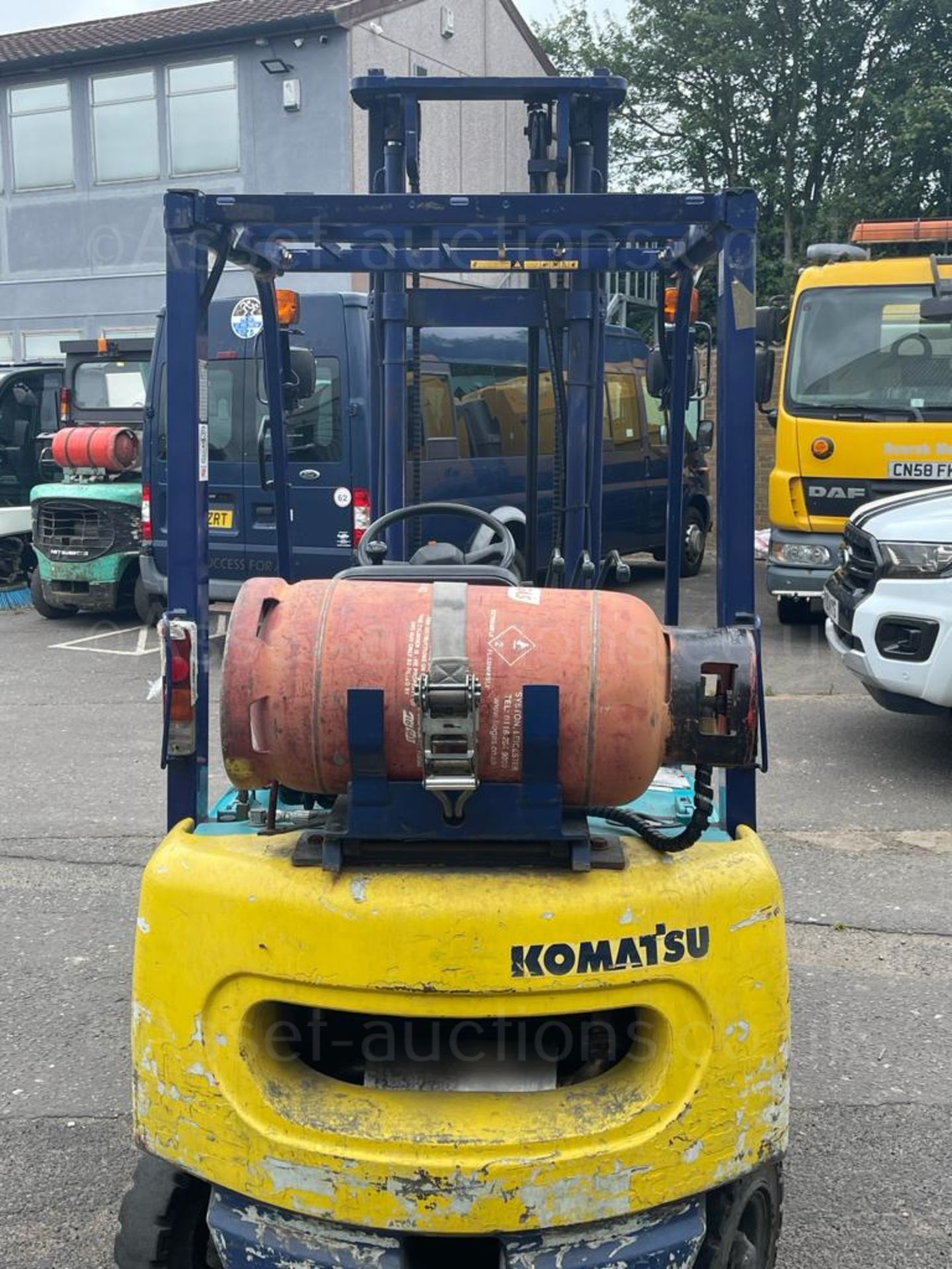 1998 KOMATSU FG15HT-16 1.5TON LPG FORKLIFT, 8167 HOURS, GAS BOTTLE NOT INCLUDED *PLUS VAT* - Image 7 of 12