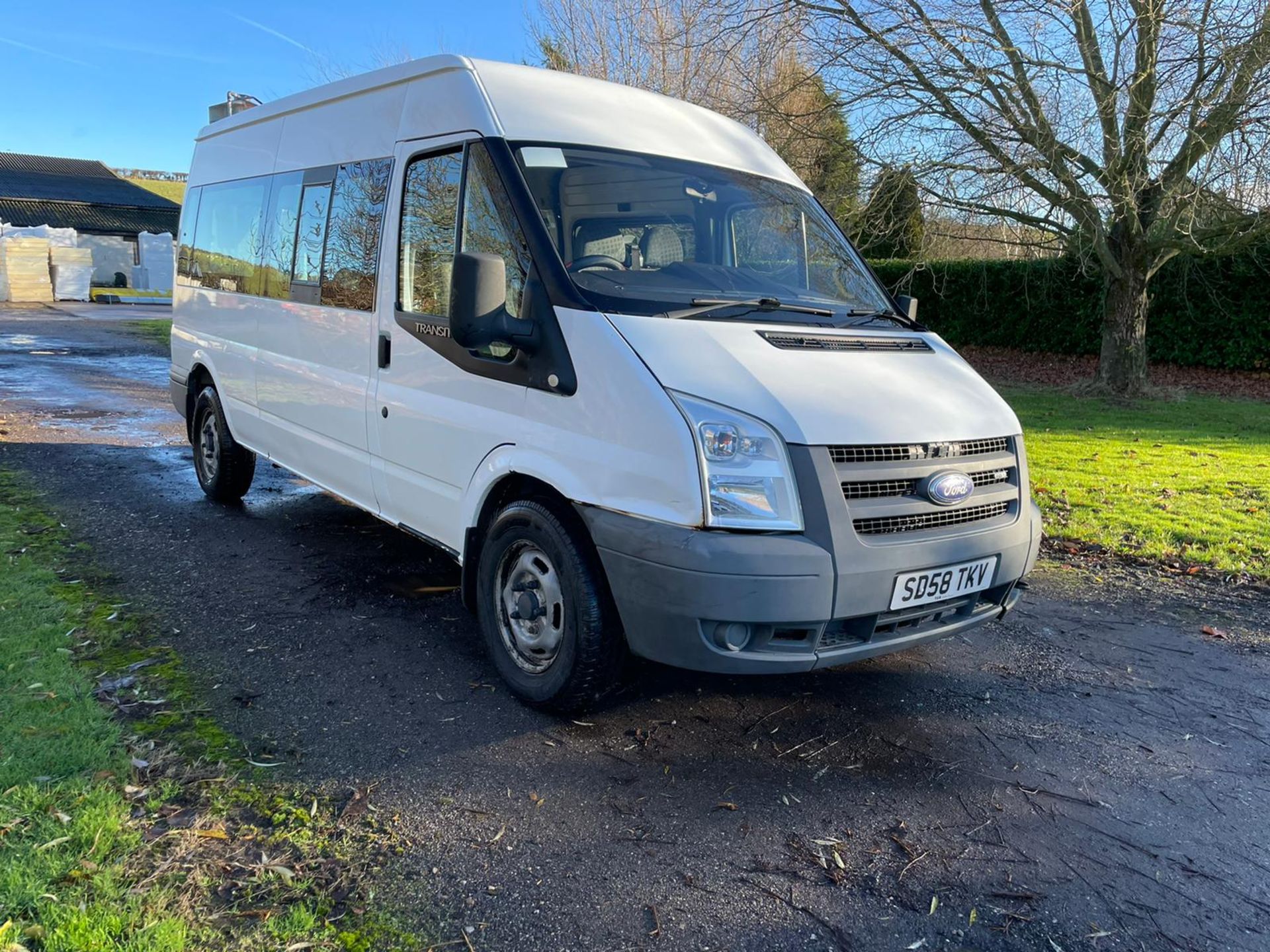 2008 FORD TRANSIT 140 T370 15S RWD WHITE MINI BUS, 197 KILOMETRES - 120K MILES *NO VAT*