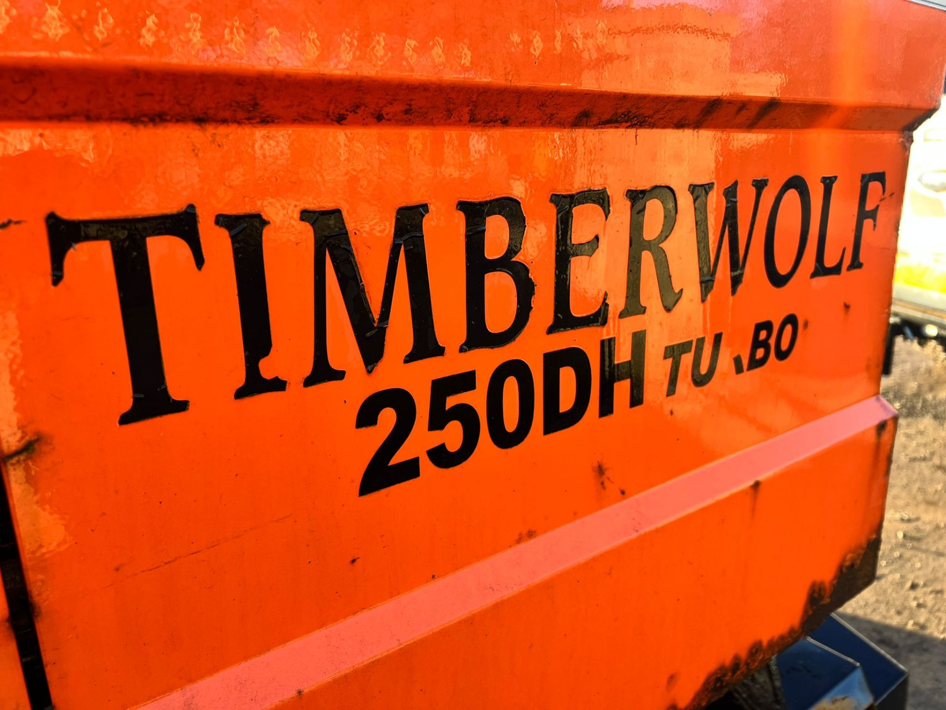 2010 TIMBERWOLF 250DH TURBO TURNTABLE TWIN AXLE WOOD CHIPPER, SHOWING A LOW 1462 HOURS *PLUS VAT* - Image 15 of 16