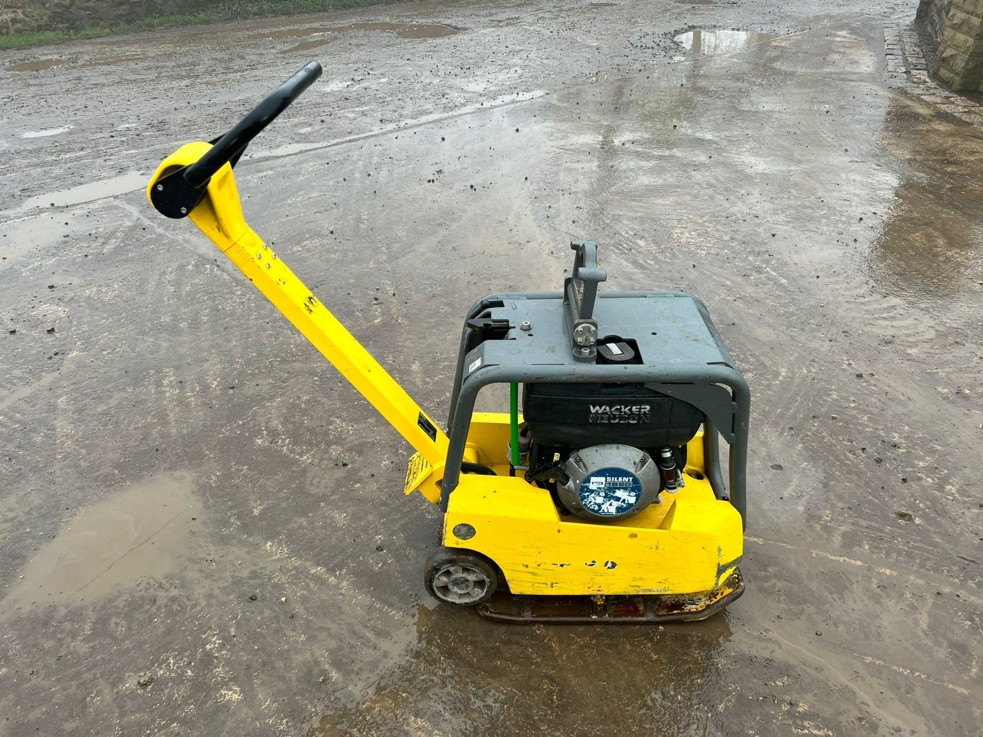 2019 WACKER NEUSON DPU2540 F/R WACKER / COMPACTION PLATE, RUNS DRIVES AND WORKS *PLUS VAT*