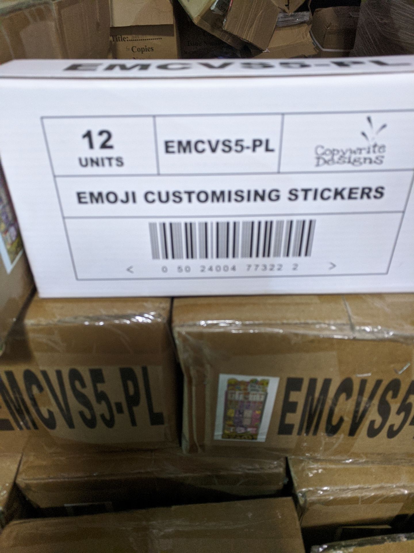 1 PALLET CONTAINING 70 BOXES OF 48pcs BRAND NEW AND SEALED LISCENSED STICKER DECALS *PLUS VAT* - Image 4 of 6