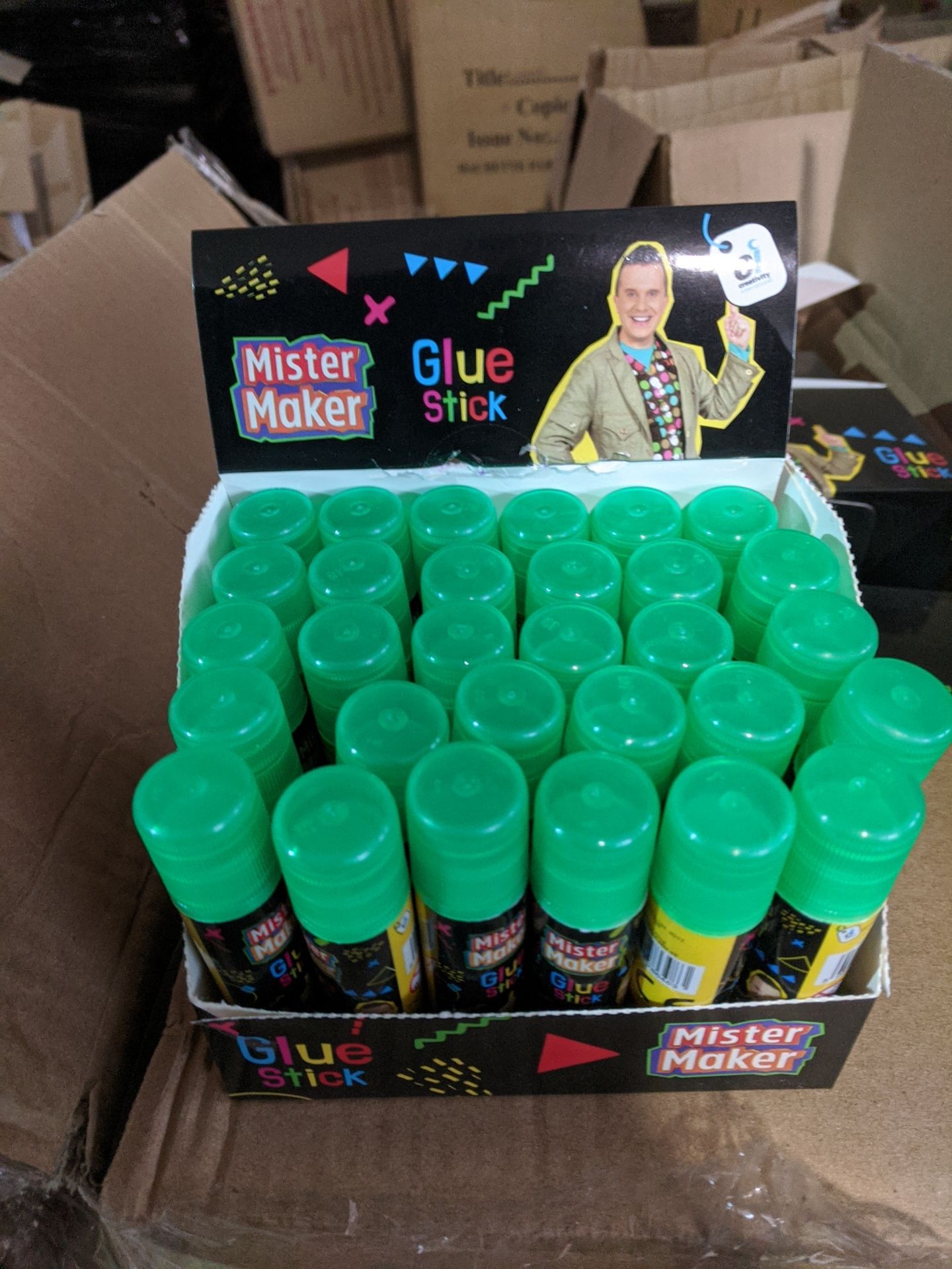 6000pcs OF BRAND NEW AND SEALED MR MAKER GLUE STICKS FOR KIDS CRAFTING, RRP £1 EACH *PLUS VAT* - Image 2 of 4