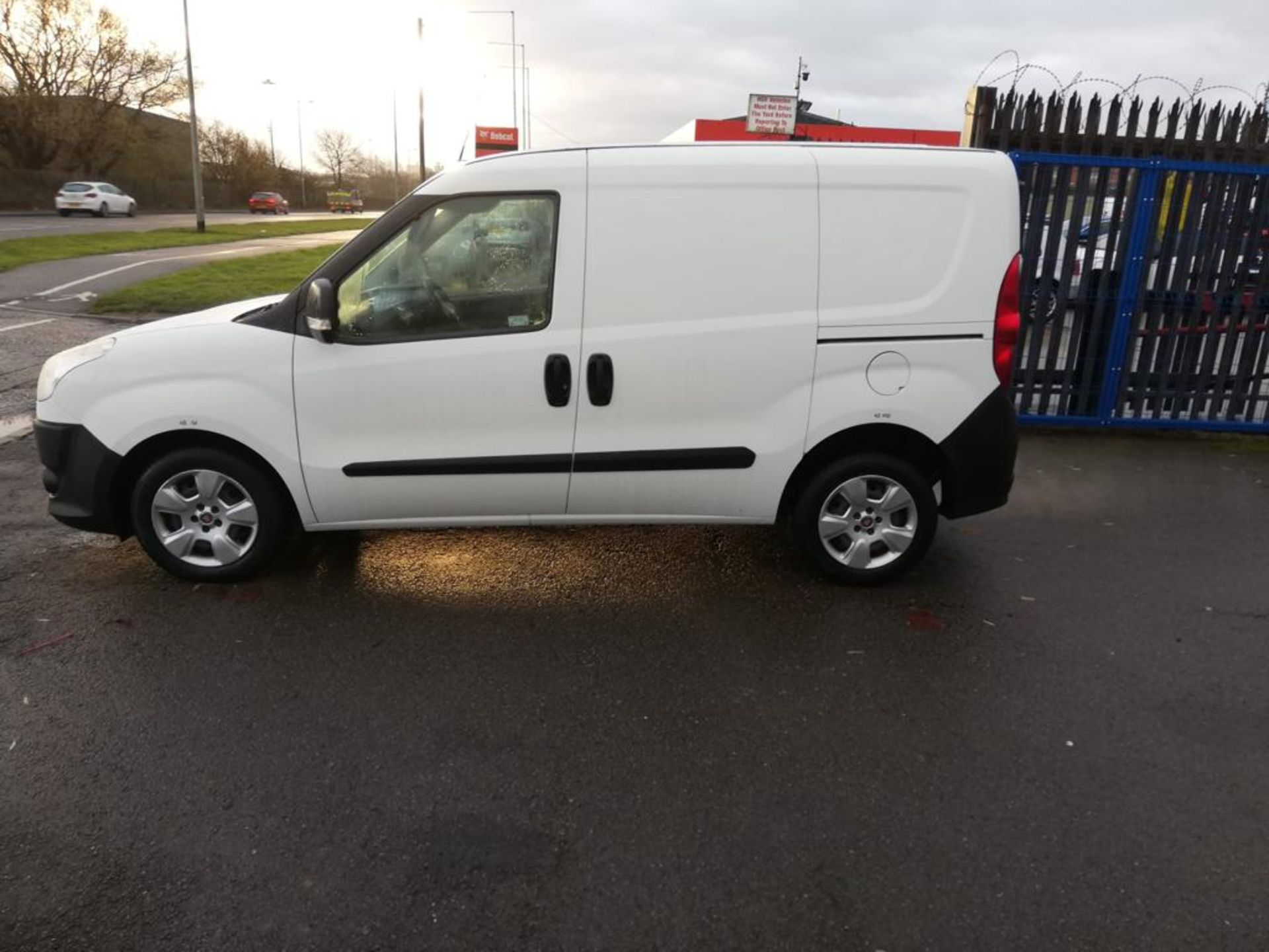 NF 2014/64 FIAT DOBLO 16V MULTIJET WHITE PANEL VAN, 95K