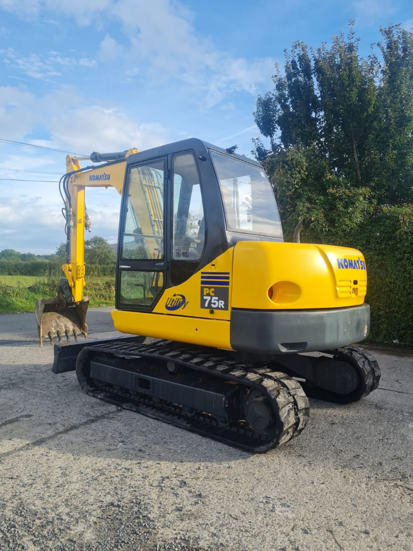 2006 KOMATSU 7.5 TON DIGGER / EXCAVATOR, READING 4200 HOURS, STARTS DRIVES AND DIGS *PLUS VAT* - Image 4 of 6