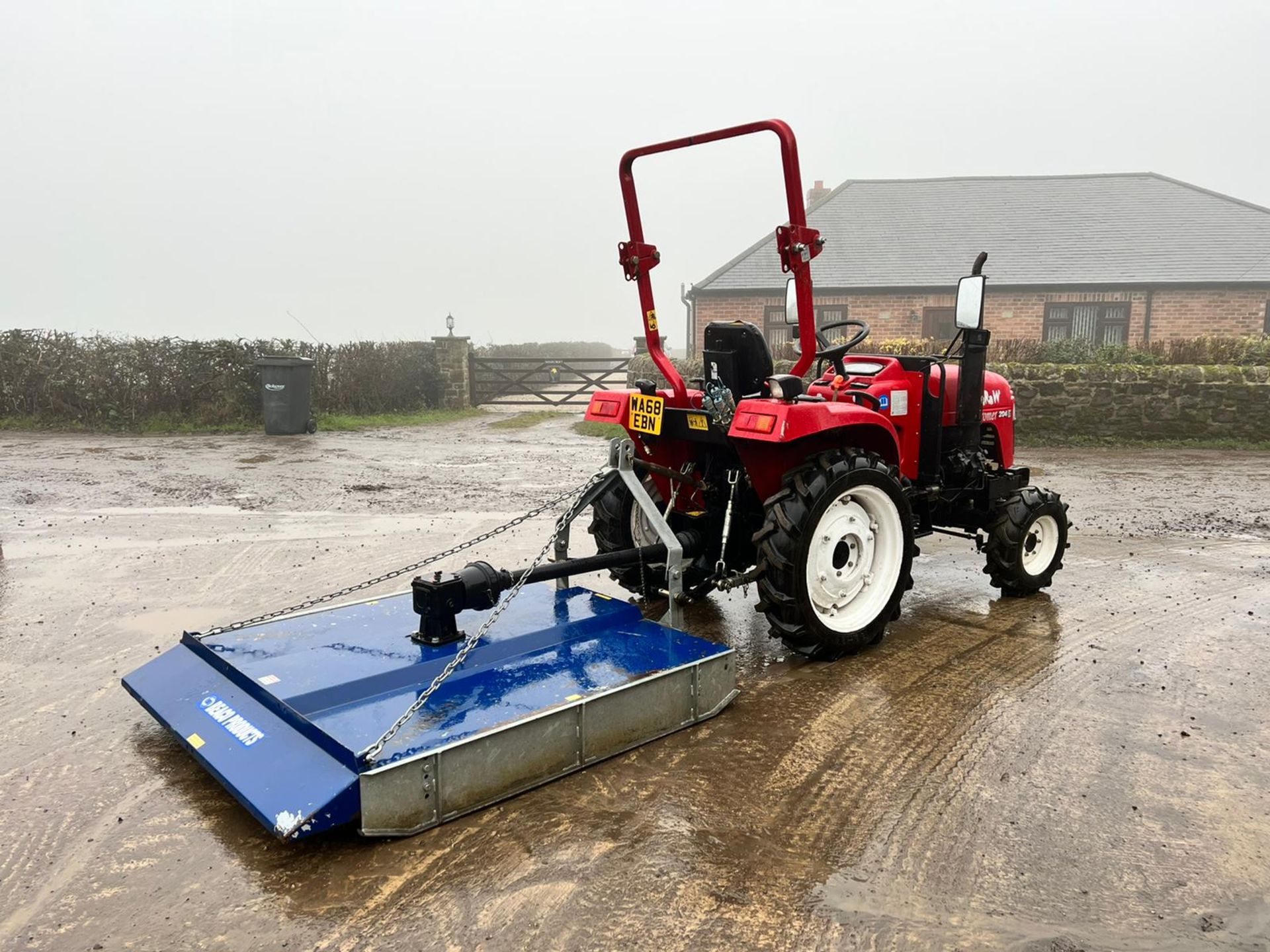 SIROMER 204E 20hp 4WD COMPACT TRACTOR WITH TOPPER, RUNS DRIVES AND CUTS, 326 HOURS *PLUS VAT* - Image 5 of 15