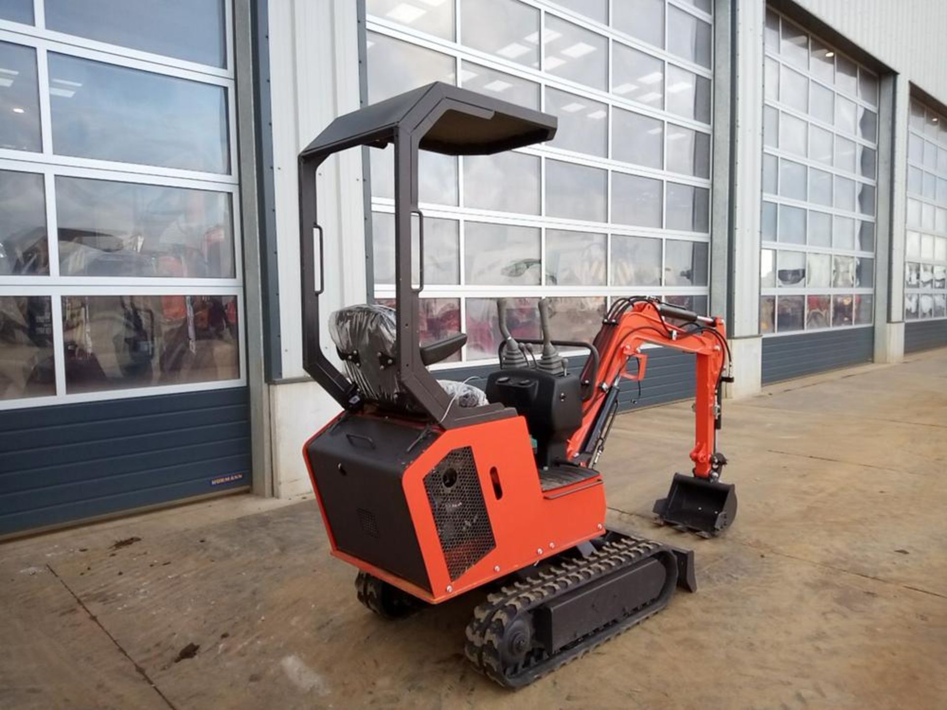 BRAND NEW 2021 RHINOCEROS MINI DIGGER XN10, 2 KEYS, C/W 1yr MANUFACTURES WARRANTY *PLUS VAT* - Image 7 of 13