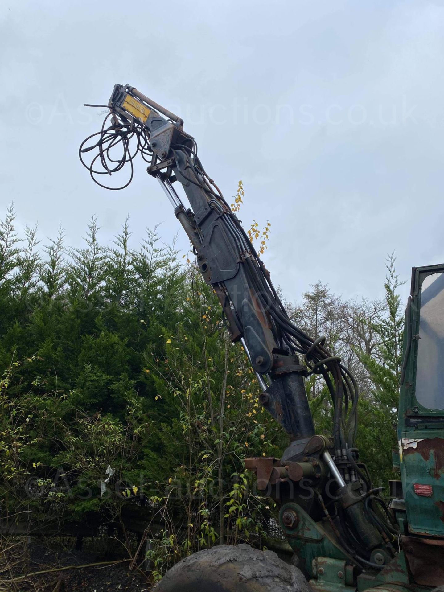 FMG 746/250 LOG HARVESTER OSA SUPER EVA, 6x6 WHEEL DRIVE, RUNS DRIVES AND LIFTS *PLUS VAT* - Image 6 of 7