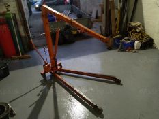 EFCO ENGINE CRANE, MODEL 750, ON CASTORS AND THE JIB IS TELSCOPIC *NO VAT*