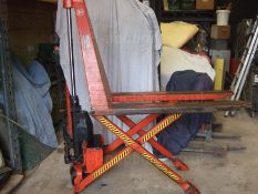 BT HIGHLIFTER HLE 10/3 HIGH LIFT PALLET TRUCK, PUSH / PULL PALLET TRUCK WITH ELECTRIC LIFT *PLUS VAT