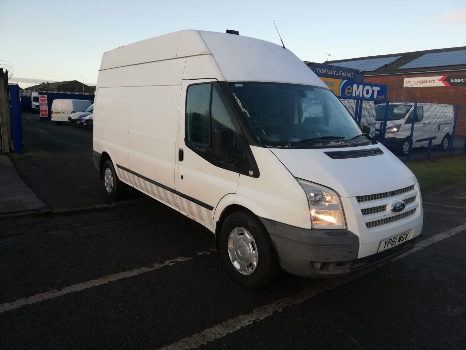 2011/61 FORD TRANSIT 125 T350 TREND FWD LWB HIGH TOP PANEL VAN, 92K MILES, REAR HIAB CRANE FITTED