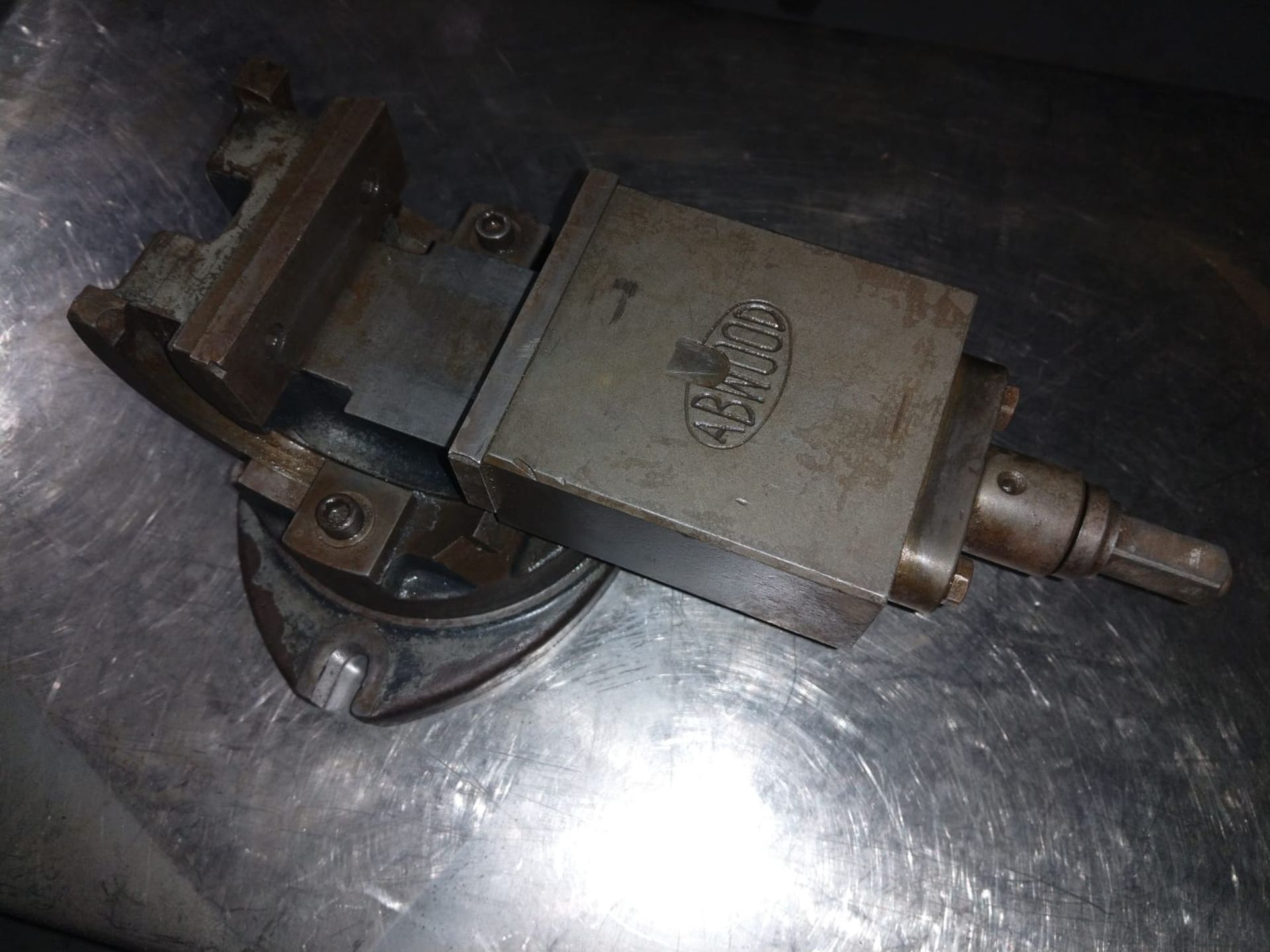 ABWOOD SWIVEL AND TILT MACHINE VICE, 4 INCH JAWS, IN WORKING ORDER *NO VAT* - Image 5 of 5