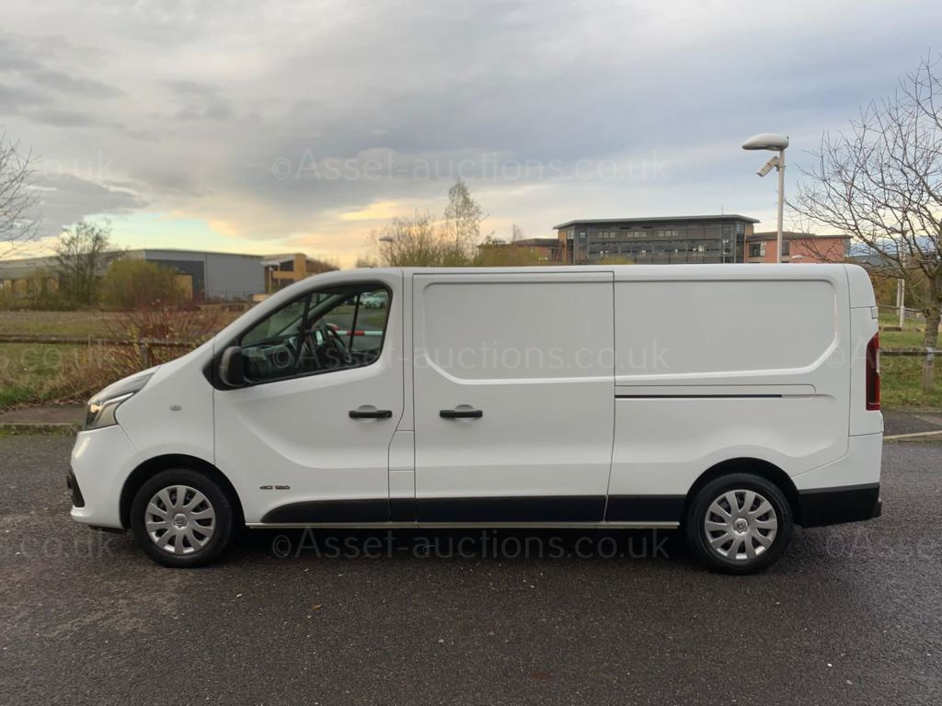 2015/65 RENAULT TRAFIC LL29 BUSINESS+ NRG DCI WHITE PANEL VAN, 134,814 MILES *NO VAT* - Image 4 of 22