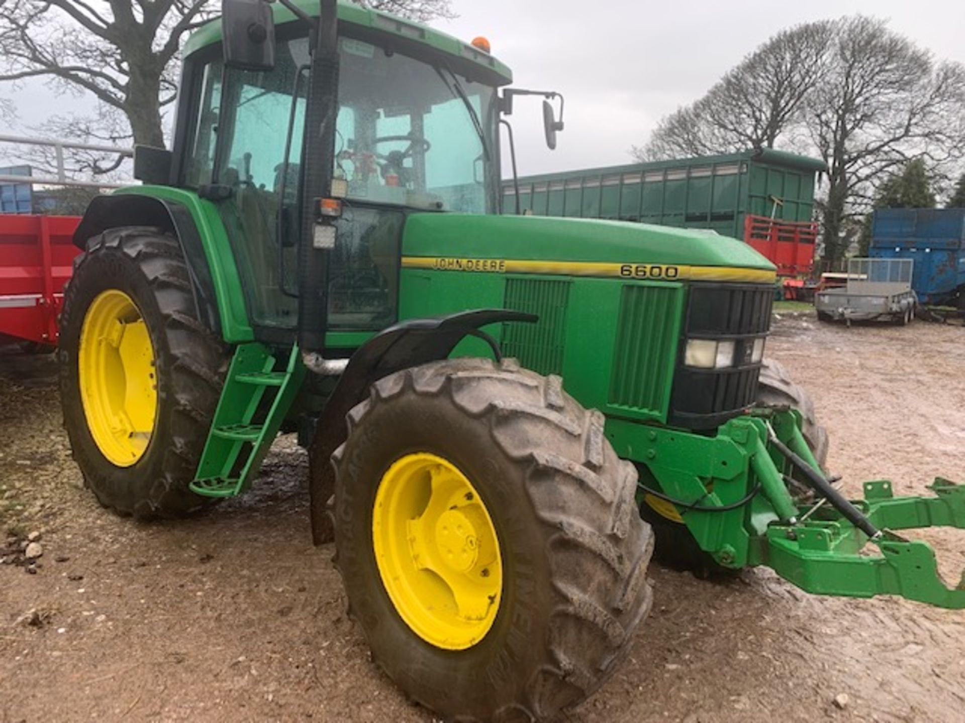 JOHN DEERE 6600 TRACTOR, POWER QUAD GEARBOX, 7300 HOURS, 3 SPOOLS, FULL V5 *PLUS VAT* - Image 6 of 11