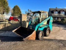 BELLE 761 DIESEL SKIDSTEER, RUNS DRIVES AND LIFTS, PIPED FOR FRONT ATTACHMENTS, C/W FRONT BUCKET