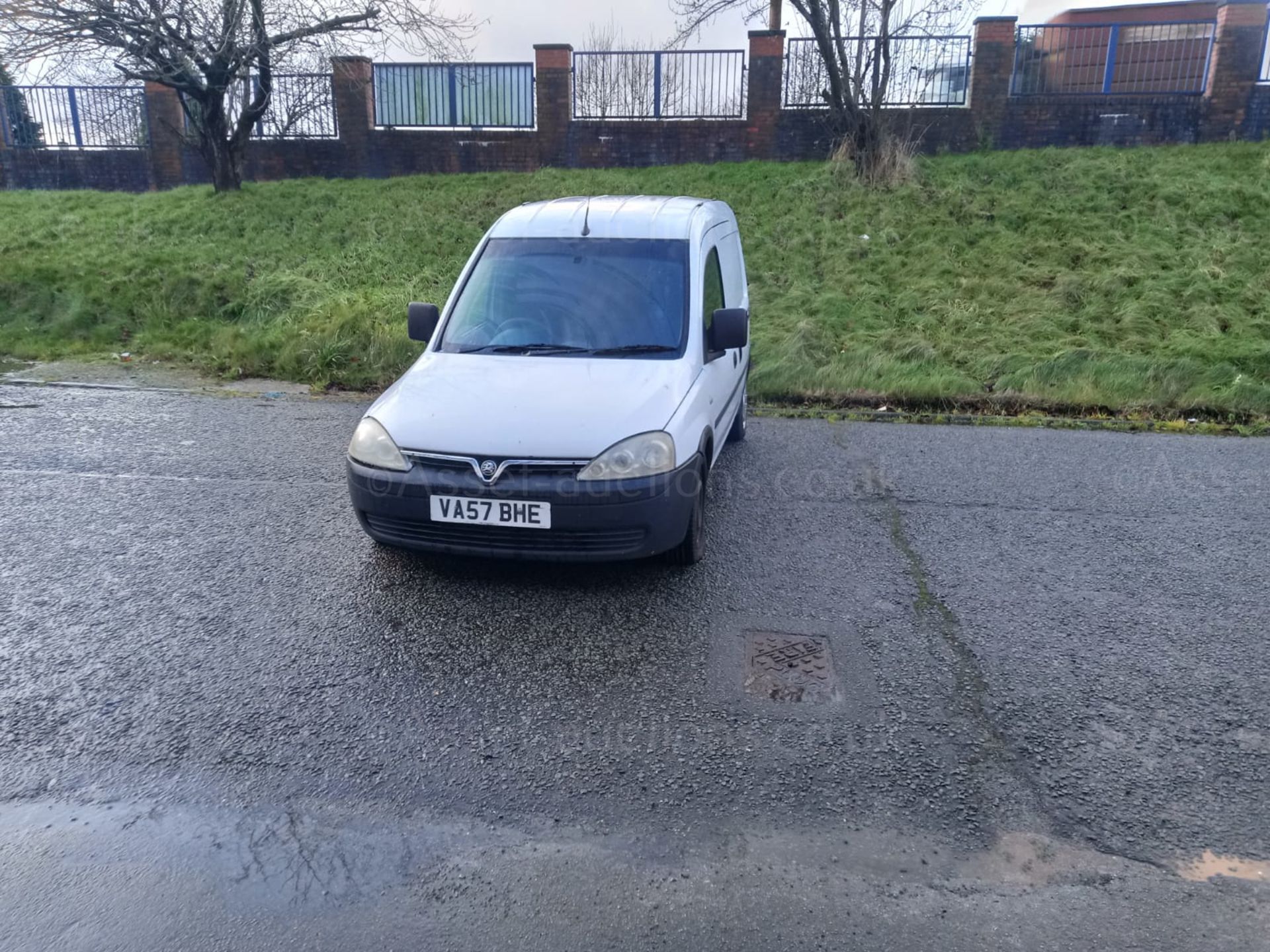 2007 VAUXHALL COMBO CREW 2000 CDTI WHITE VAN, 177,677 MILES *NO VAT* - Image 2 of 8