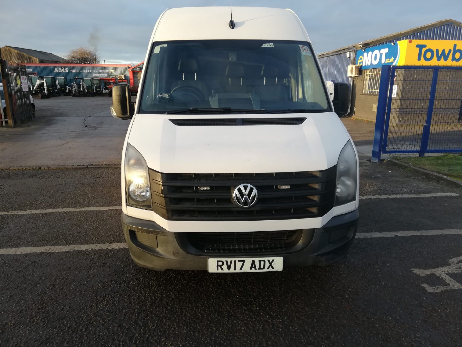 2017 VOLKSWAGEN CRAFTER CR35 TDI BMT WHITE MWB HIGH ROOF PANEL VAN, 115K MILES, EURO 6 AD BLUE - Image 2 of 10