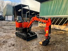 NEW AND UNUSED JPC HT12 1 TON MINI DIGGER, RUNS DRIVES AND DIGS, PIPED FOR FRONT ATTACHMENTS