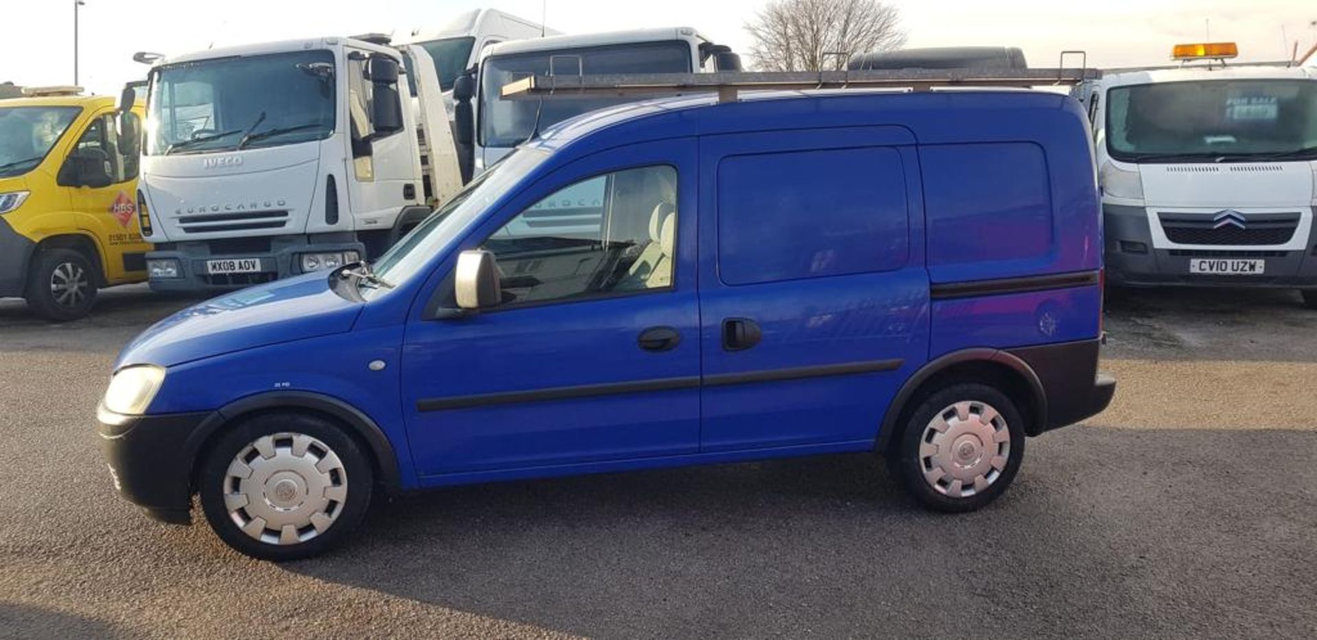 2004 VAUXHALL COMBO 2000 DI BLUE VAN, 118,007 MILES WITH SOME SERVICE HISTORY *NO VAT* - Image 3 of 12