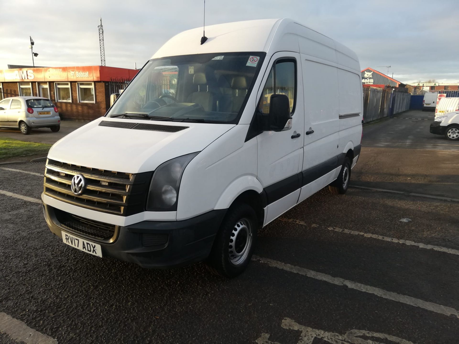 2017 VOLKSWAGEN CRAFTER CR35 TDI BMT WHITE MWB HIGH ROOF PANEL VAN, 115K MILES, EURO 6 AD BLUE - Image 3 of 10