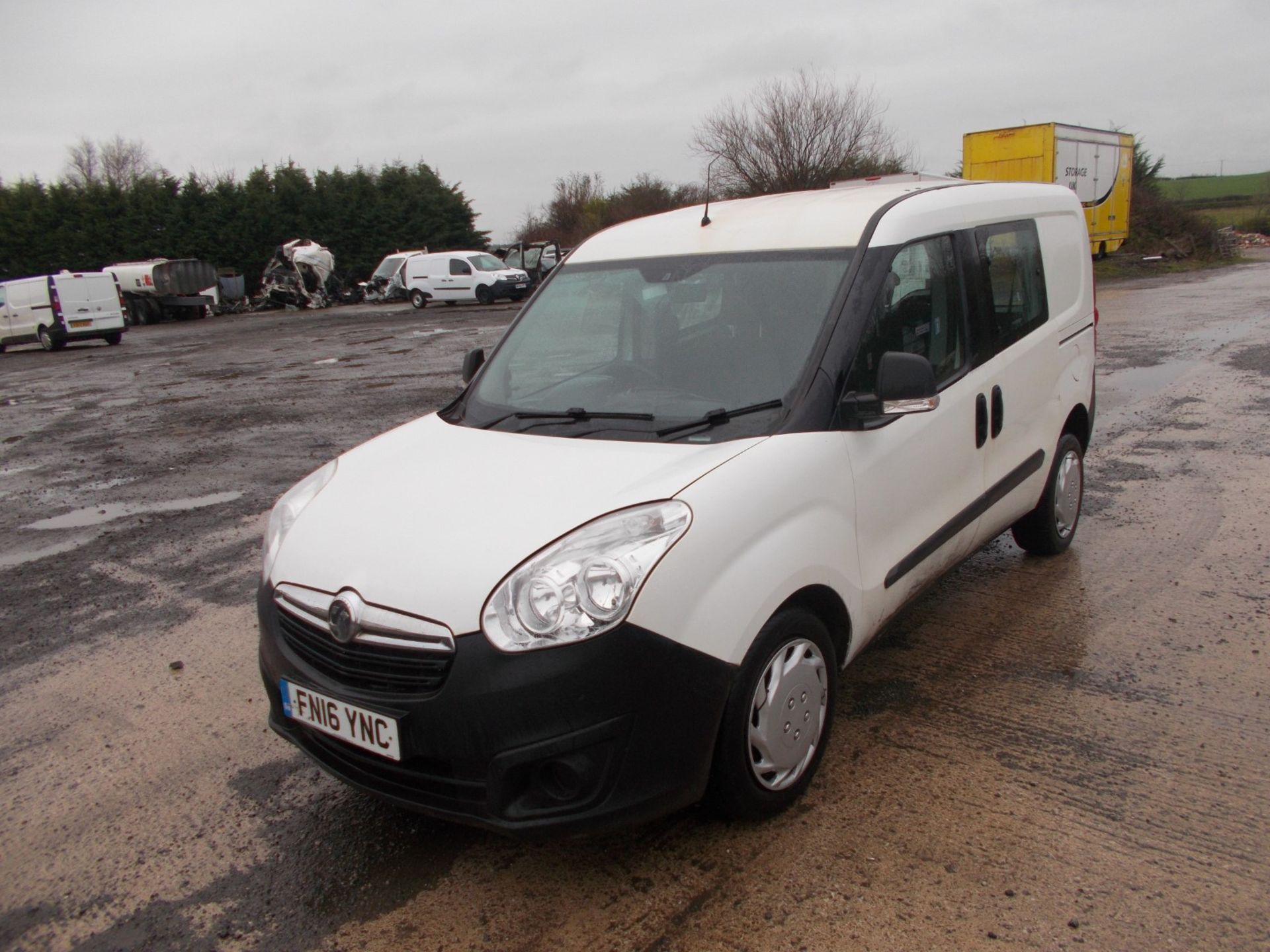 2016 VAUXHALL COMBO 2300 L1H1 CDTI SS E-FLEX WHITE CREW VAN, 56K MILES, REAR SEATS *PLUS VAT* - Image 3 of 18