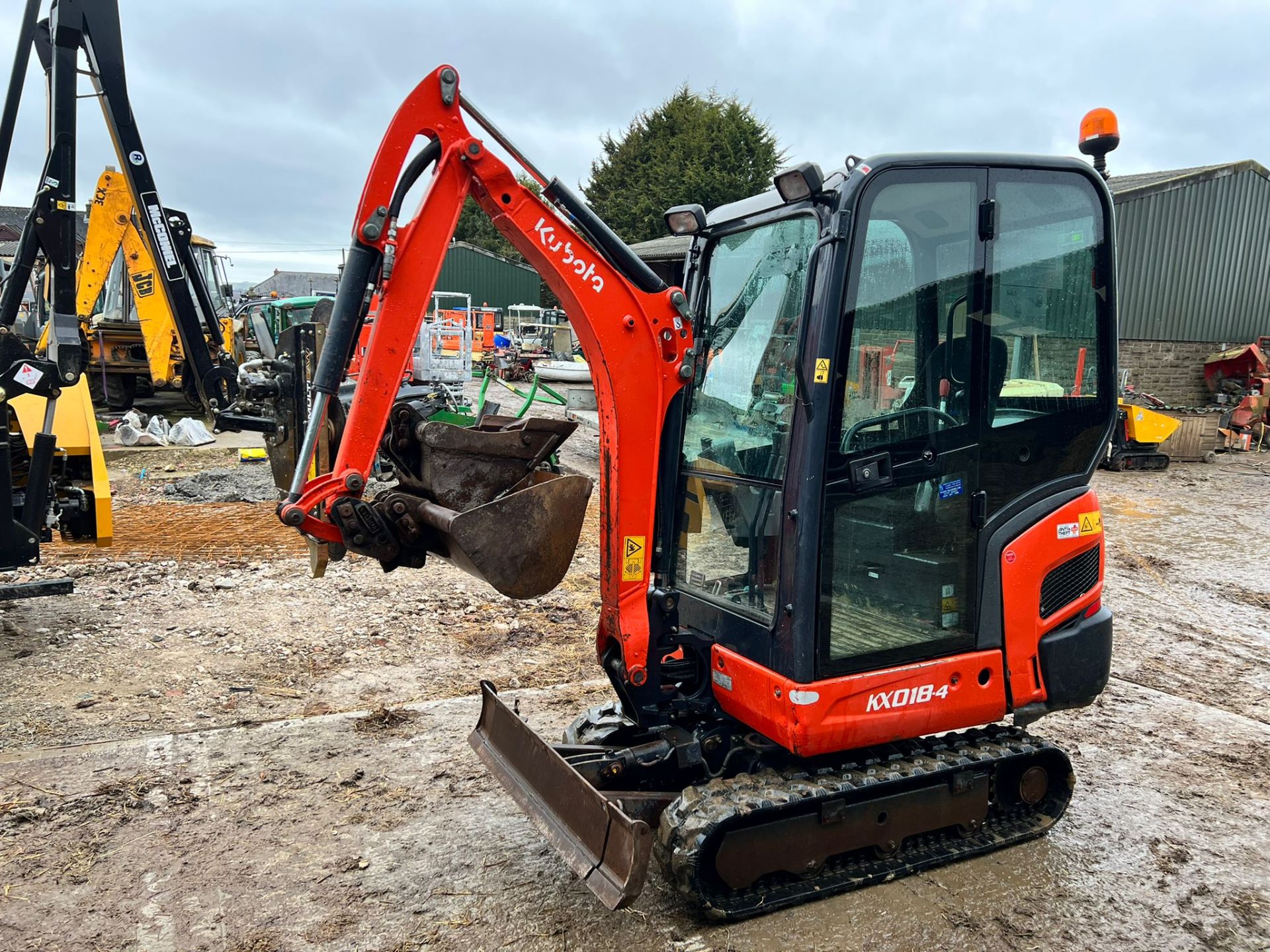 2018 KUBOTA KX018-4 1.8 TON MINI DIGGER, RUNS DRIVES AND DIGS, SHOWING A LOW 1681 HOURS - Image 3 of 20
