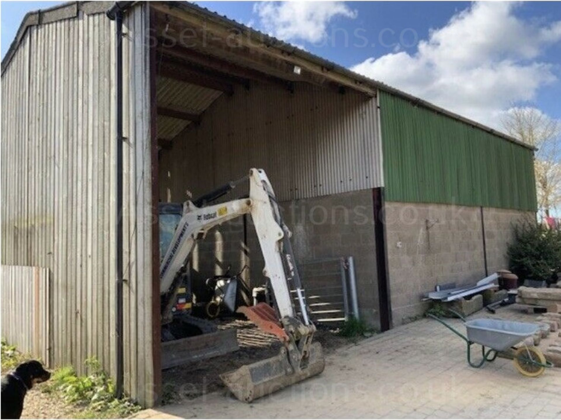 15 X 7 M / 23 X 50 Ft AGRICULTURAL BUILDING SHED, CONDITION IS USED *NO VAT*