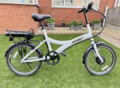 HALFORDS ASSIST ELECTRIC BIKE, EX DISPLAY UNUSED *NO VAT*