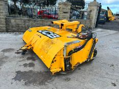 2015 JCB SC240 HYDRAULIC SWEEPER BUCKET, SUITABLE FOR PALLET FORKS AND JCB QUICK HITCH *PLUS VAT*