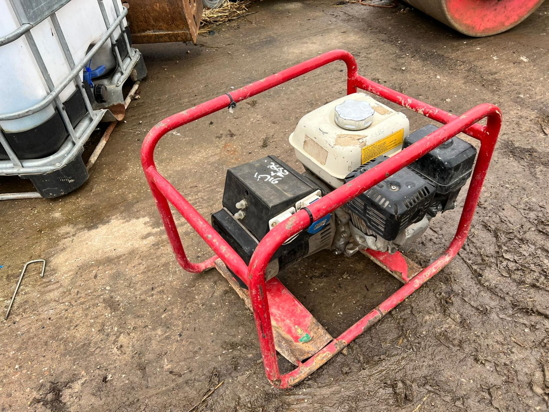 2017 HONDA 2.4KvA PETROL GENERATOR, HONDA GX160 ENGINE, 110 OR 240 VOLTS *PLUS VAT*