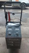 12 / 24v BATTERY STARTER / CHARGER, UNTESTED, CUSTOMER RETURN, NO RESERVE *NO VAT*