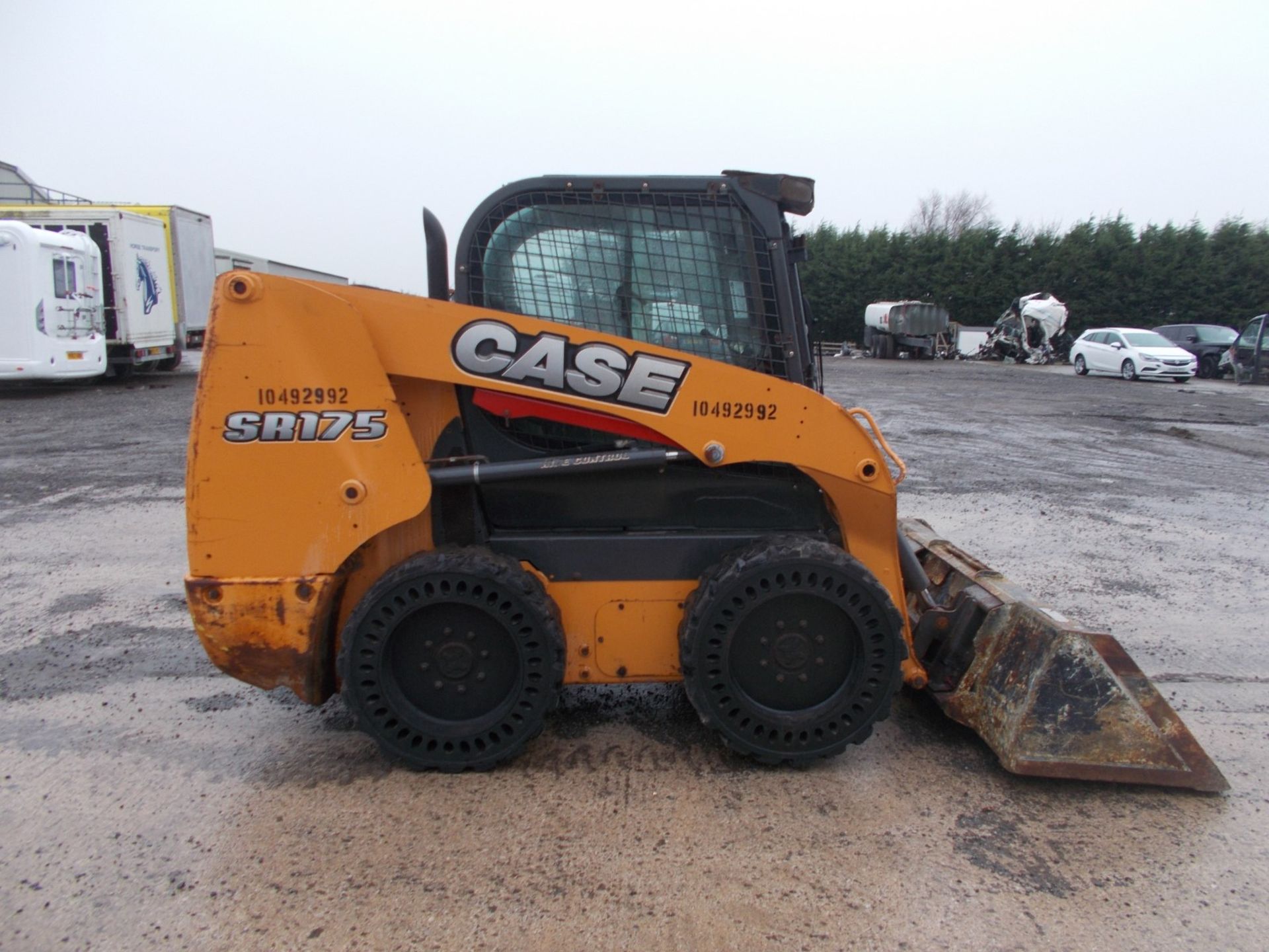 2016 CASE SR175 SKID STEER LOADER, STARTS RUNS AND DRIVES, FULLY OPERATIONAL, 1245 HOURS *PLUS VAT* - Image 8 of 17