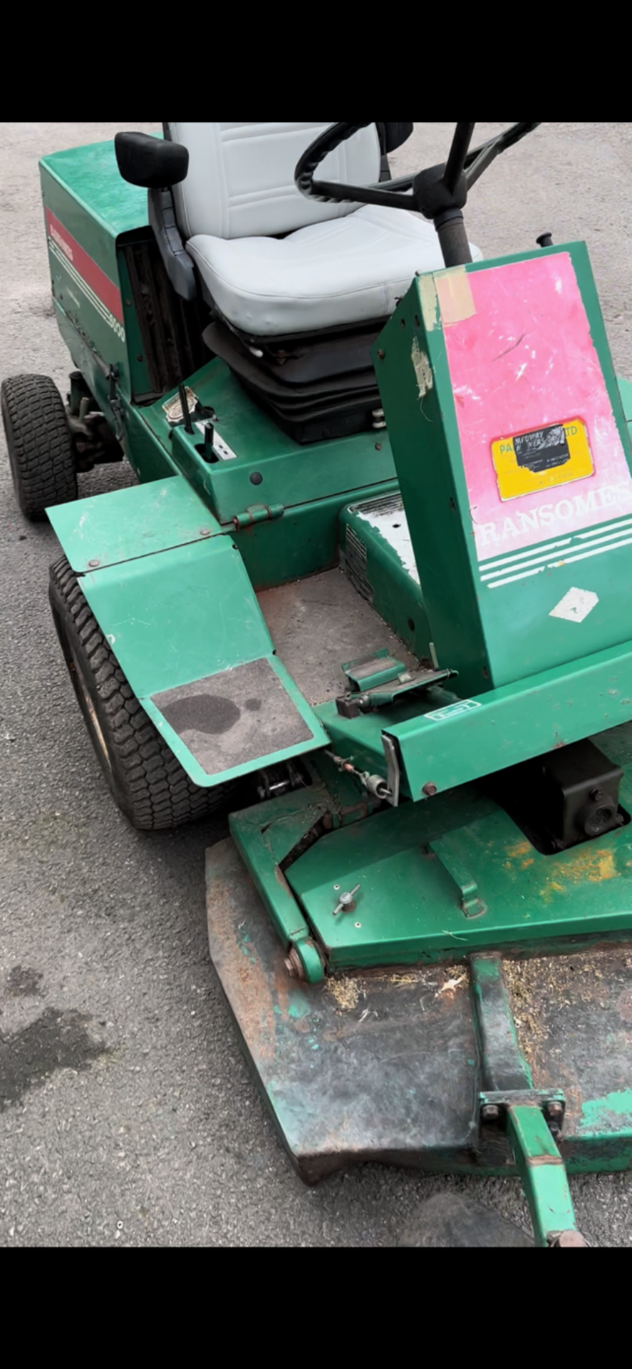 RANSOMES 6000 OUT FRONT MOWER, 4WD, 5ft CUT WIDTH, 3 CYLINDER KUBOTA DIESEL ENGINE *NO VAT* - Image 3 of 7